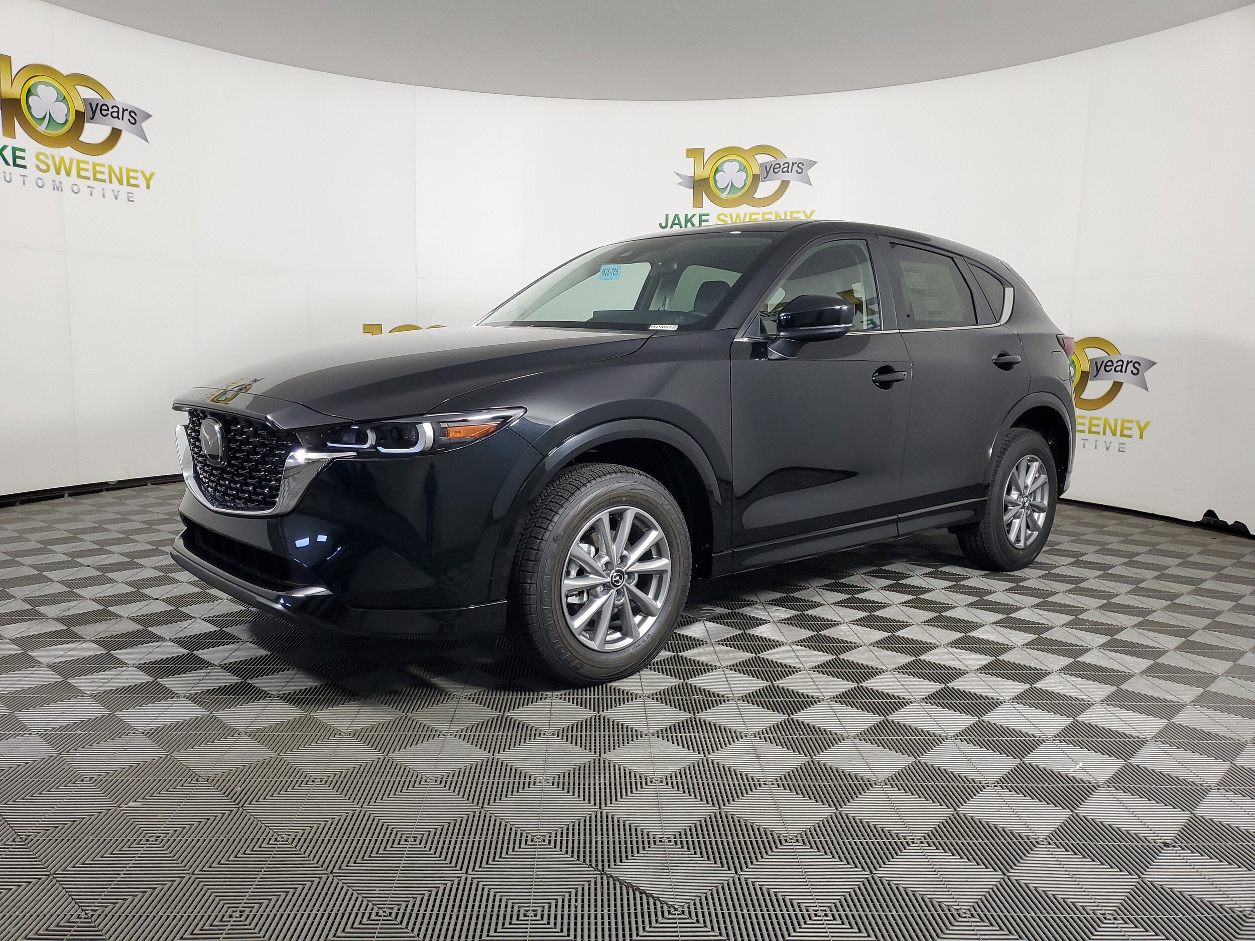 2025 Mazda CX-5 2.5 Select photo 3