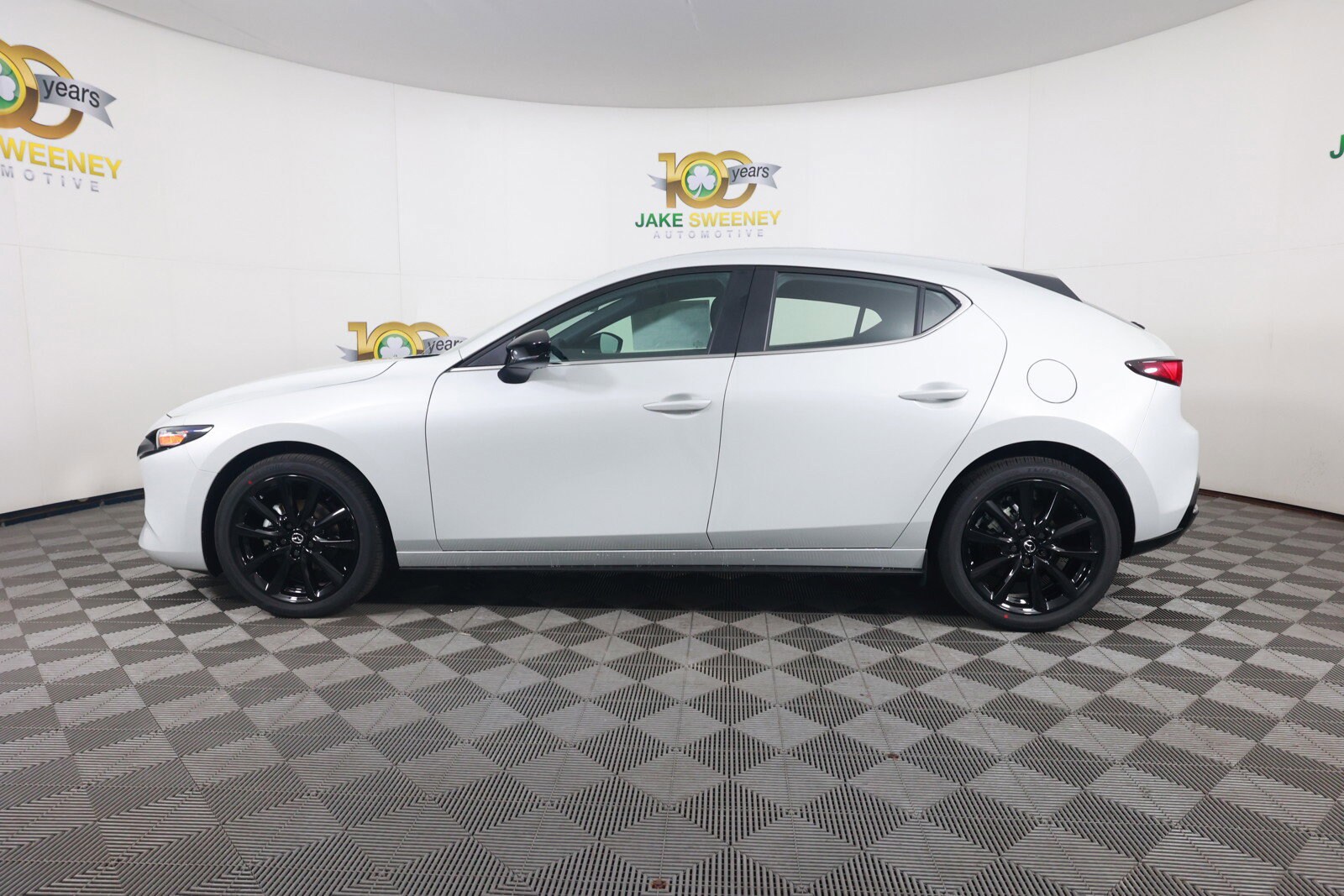 2025 Mazda Mazda3 Hatchback 2.5 Select Sport photo 4