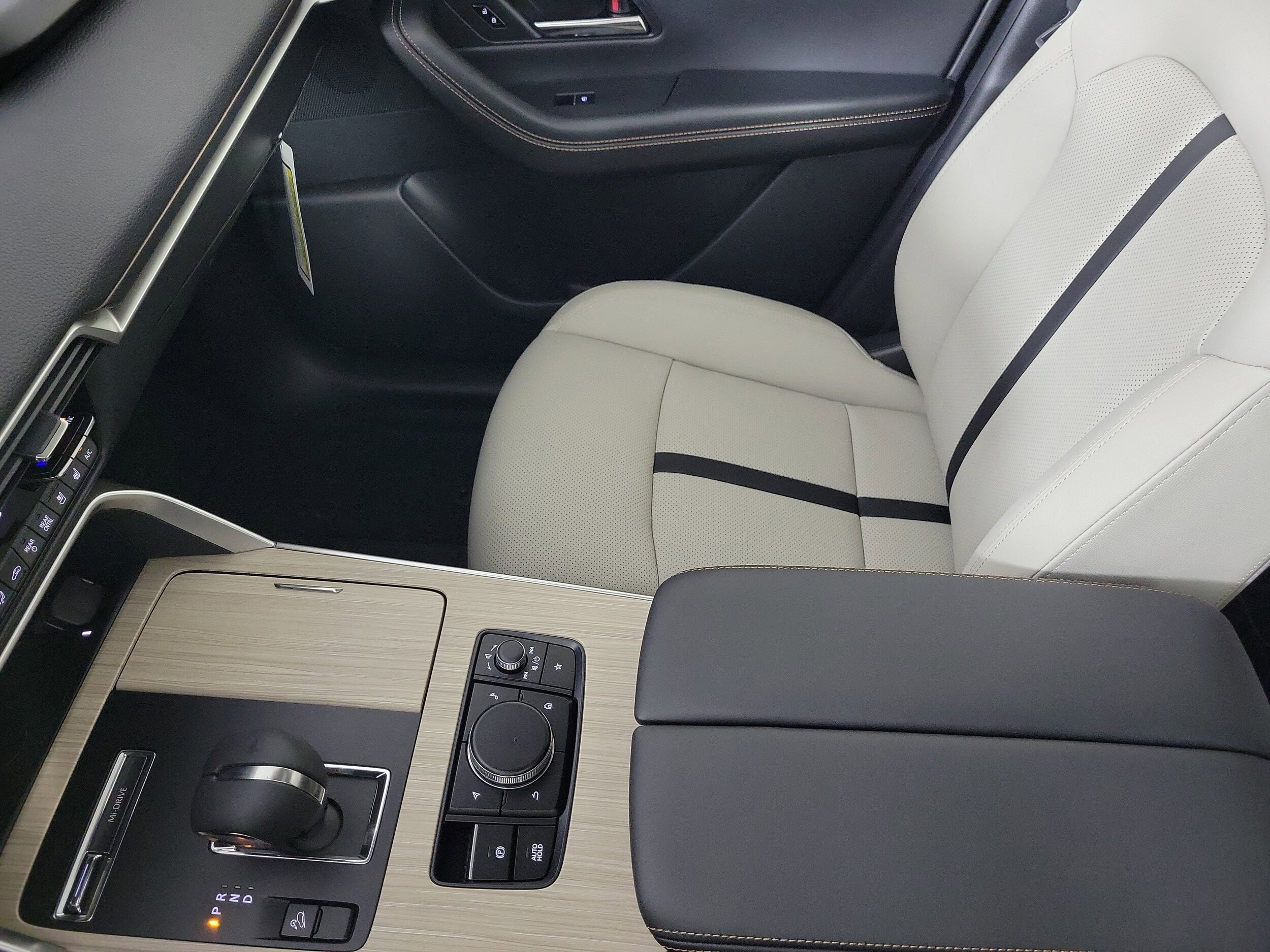 2026 Mazda CX-90 Preferred Package - Photo 23