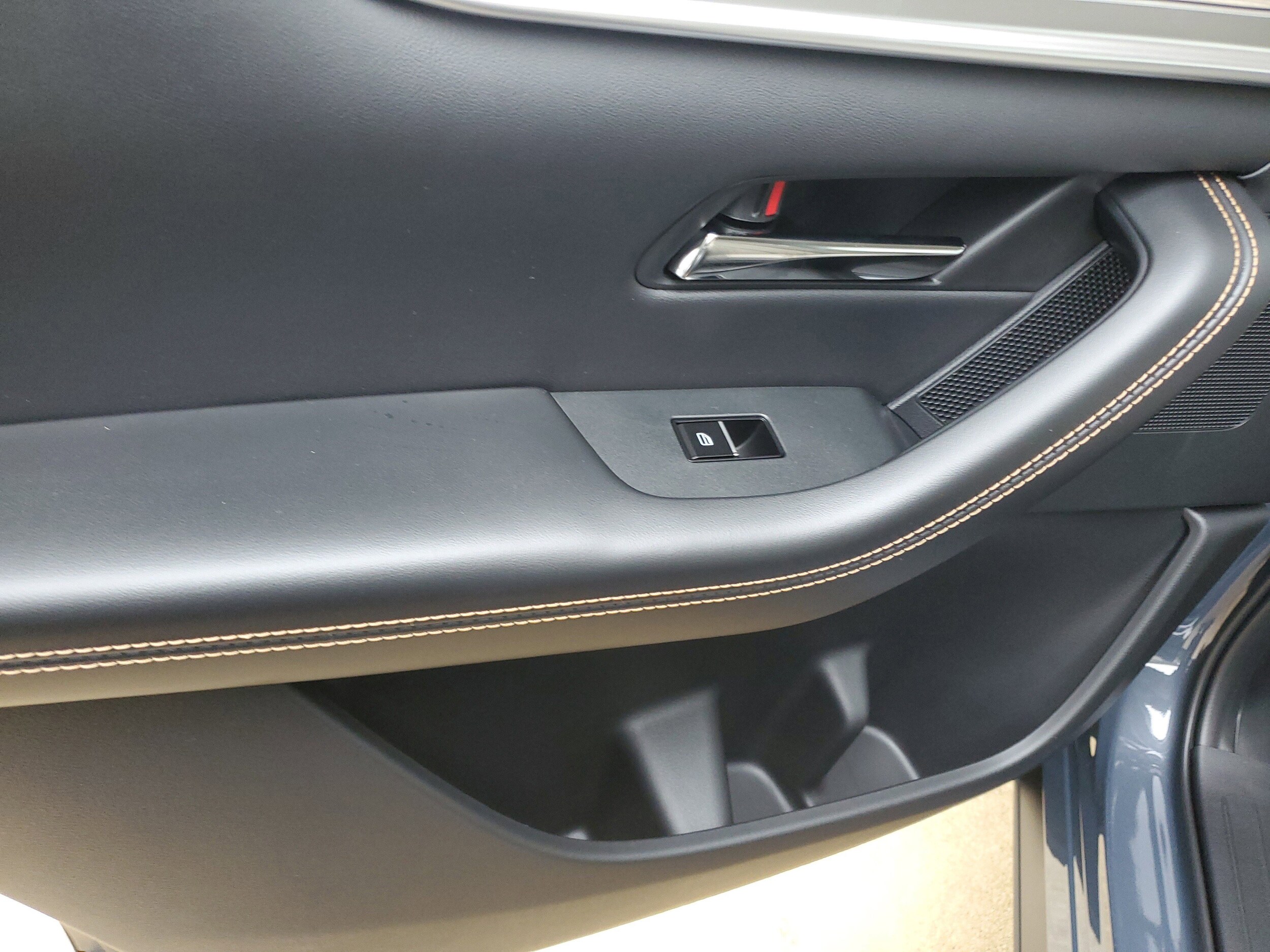 2026 Mazda CX-70 Preferred Package - Photo 12