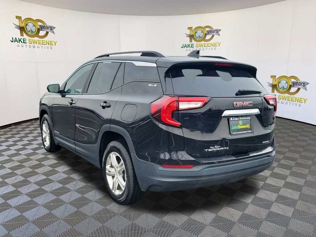Used 2022 GMC Terrain SLE SUV