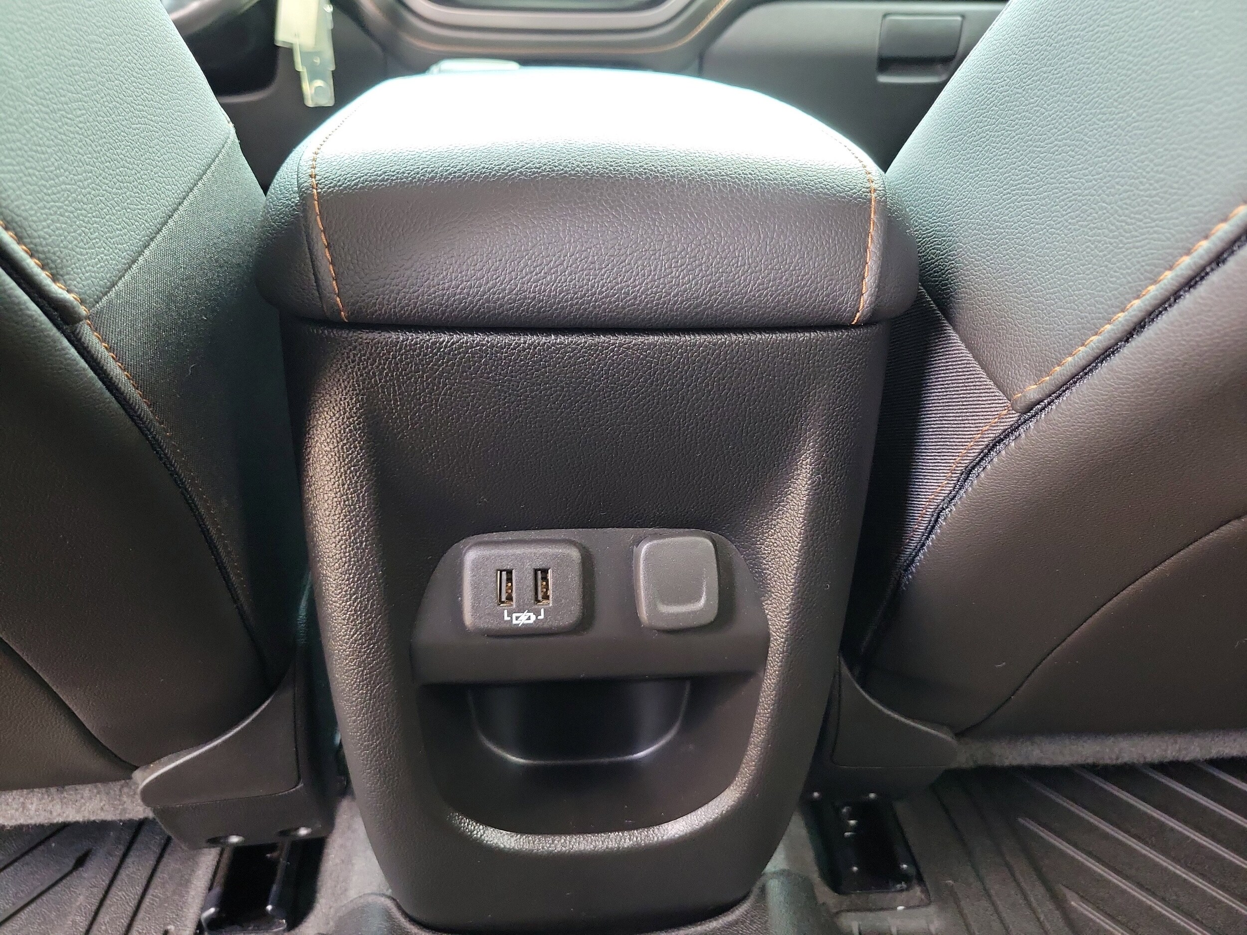 2021 GMC Canyon AT4 - Photo 13