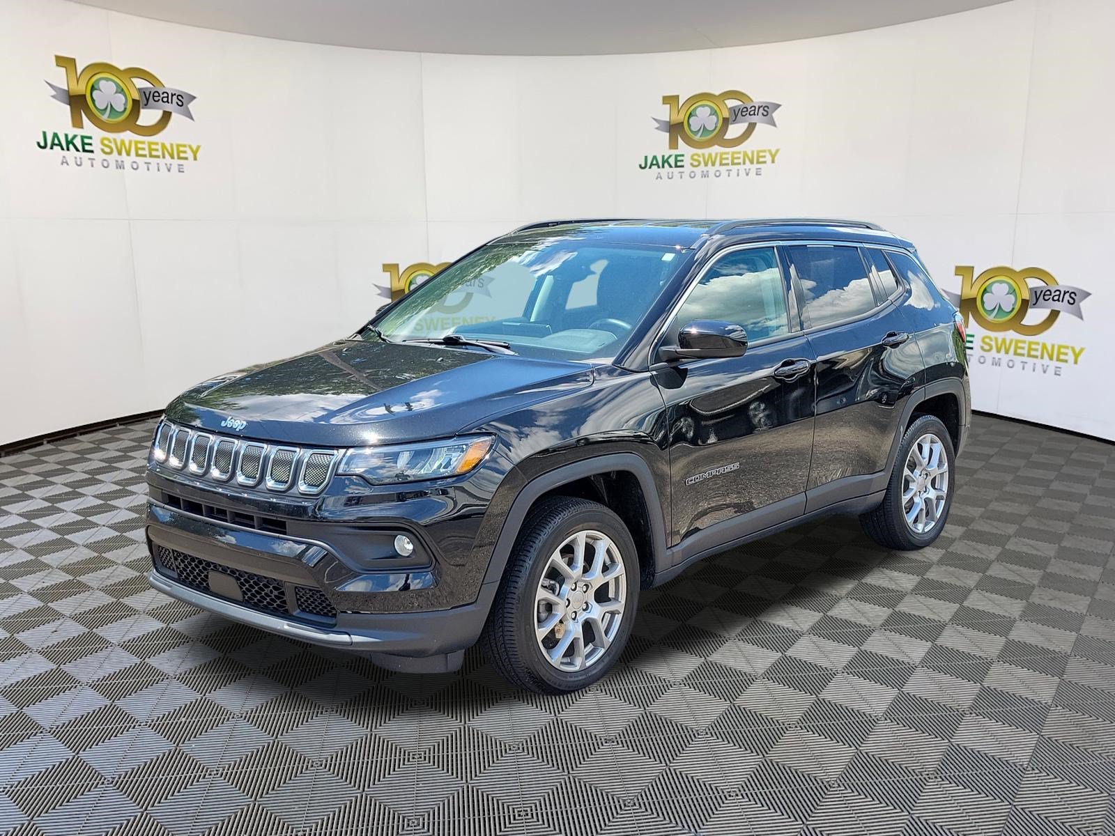 2022 Jeep Compass Latitude Lux - Photo 5