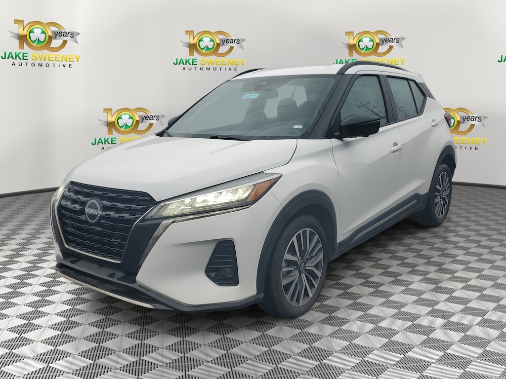 Used 2024 Nissan Kicks SR SUV