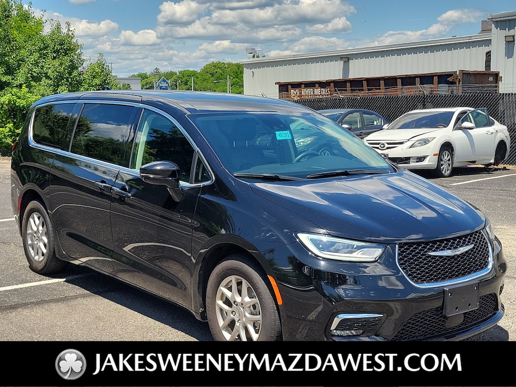 Used 2024 Chrysler Pacifica Touring L Van Passenger Van