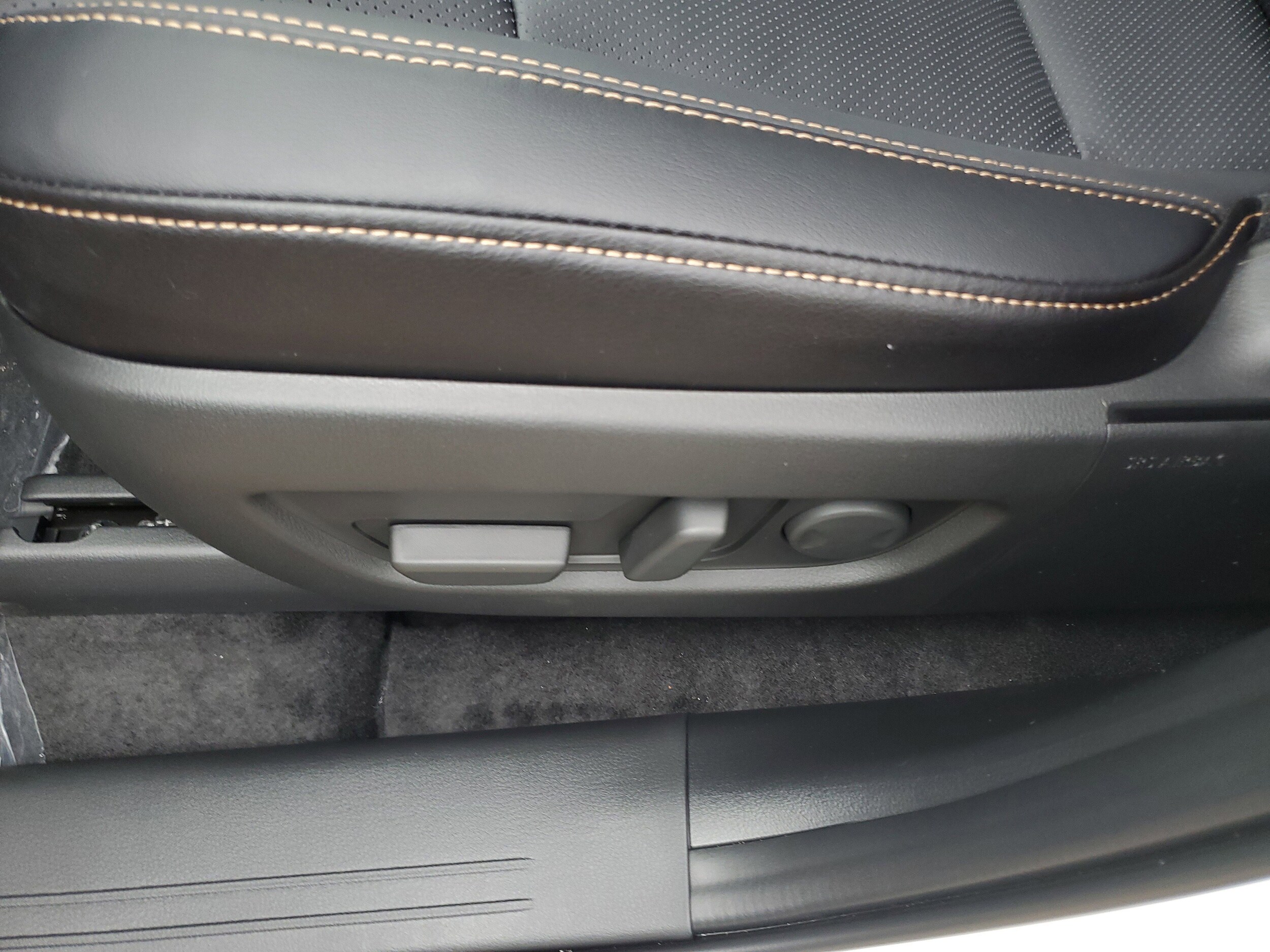 2026 Mazda CX-90 Premium Plus Package - Photo 16