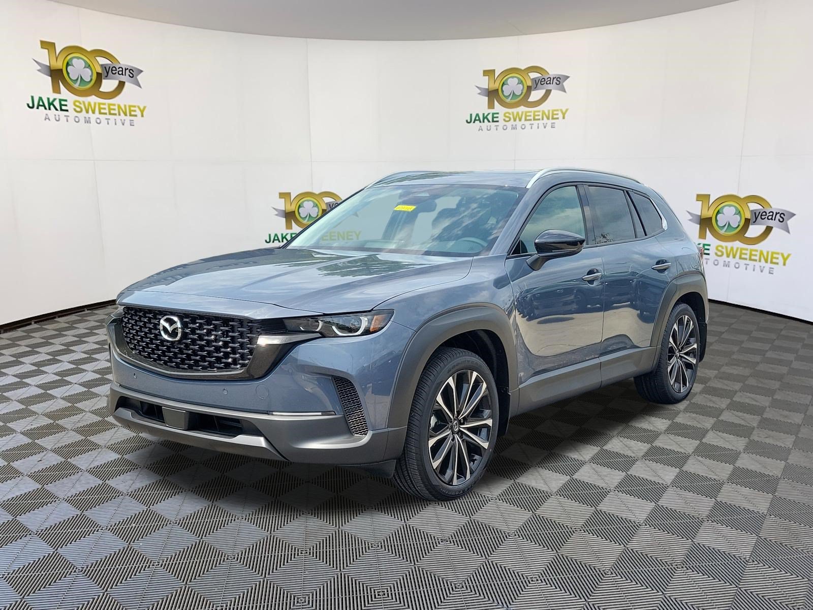 2026 Mazda CX-50 Premium - Photo 2