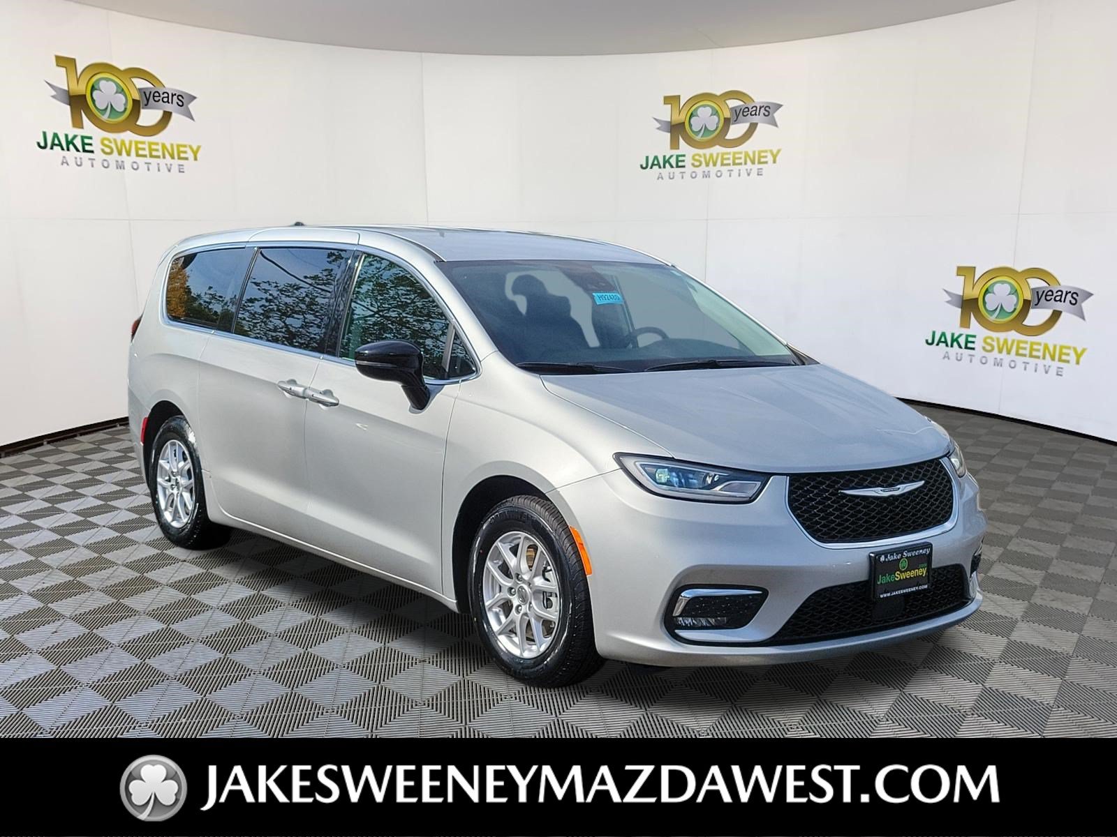  Chrysler Pacifica