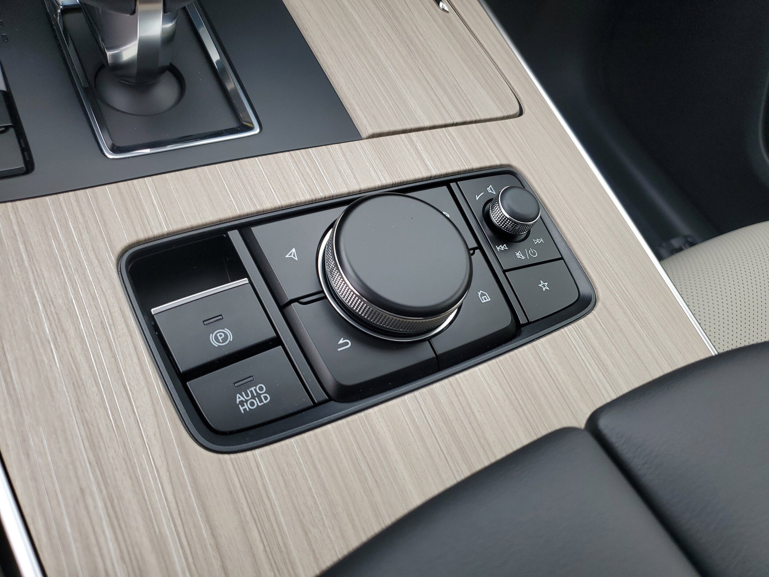 2026 Mazda CX-70 Preferred Package - Photo 29