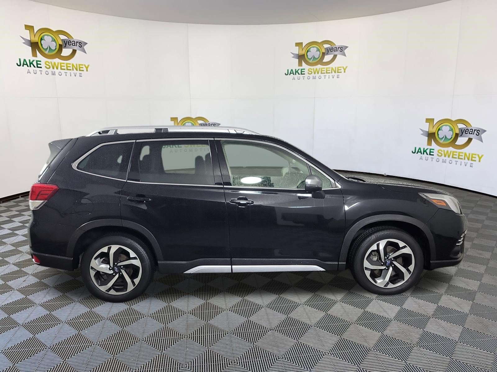 2023 Subaru Forester Touring - Photo 10