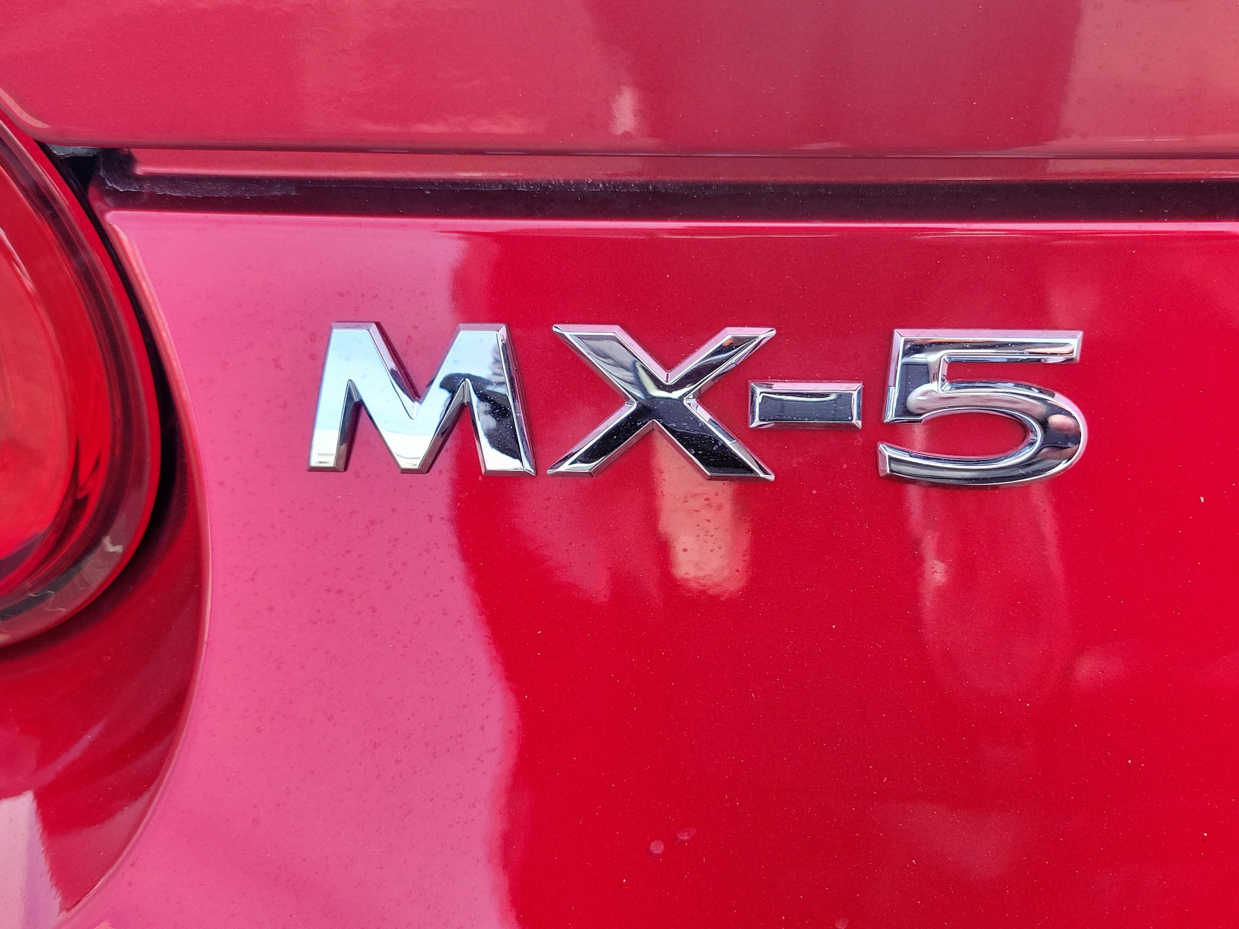2025 Mazda MX-5 Miata Club - Photo 7