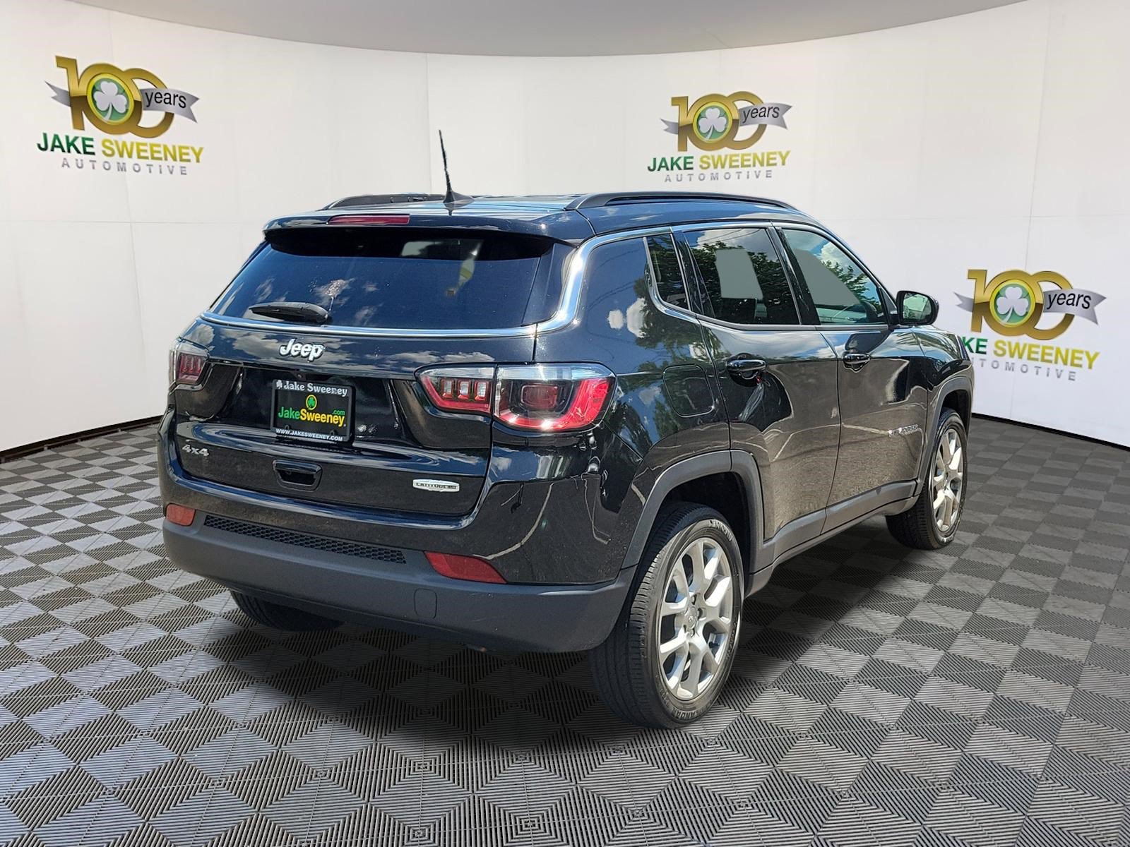 2022 Jeep Compass Latitude Lux - Photo 3