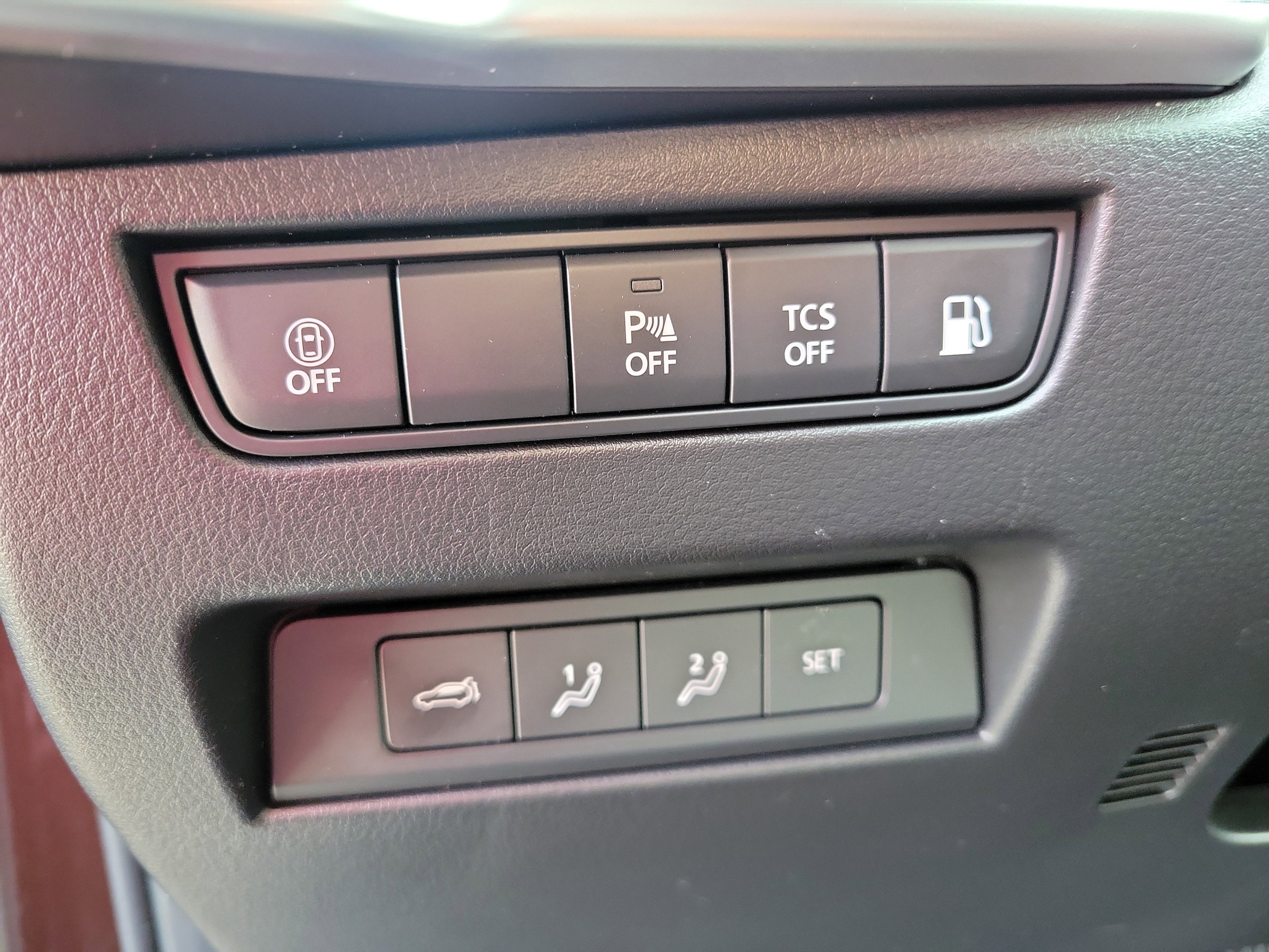 2024 Mazda CX-90 Premium Package - Photo 25