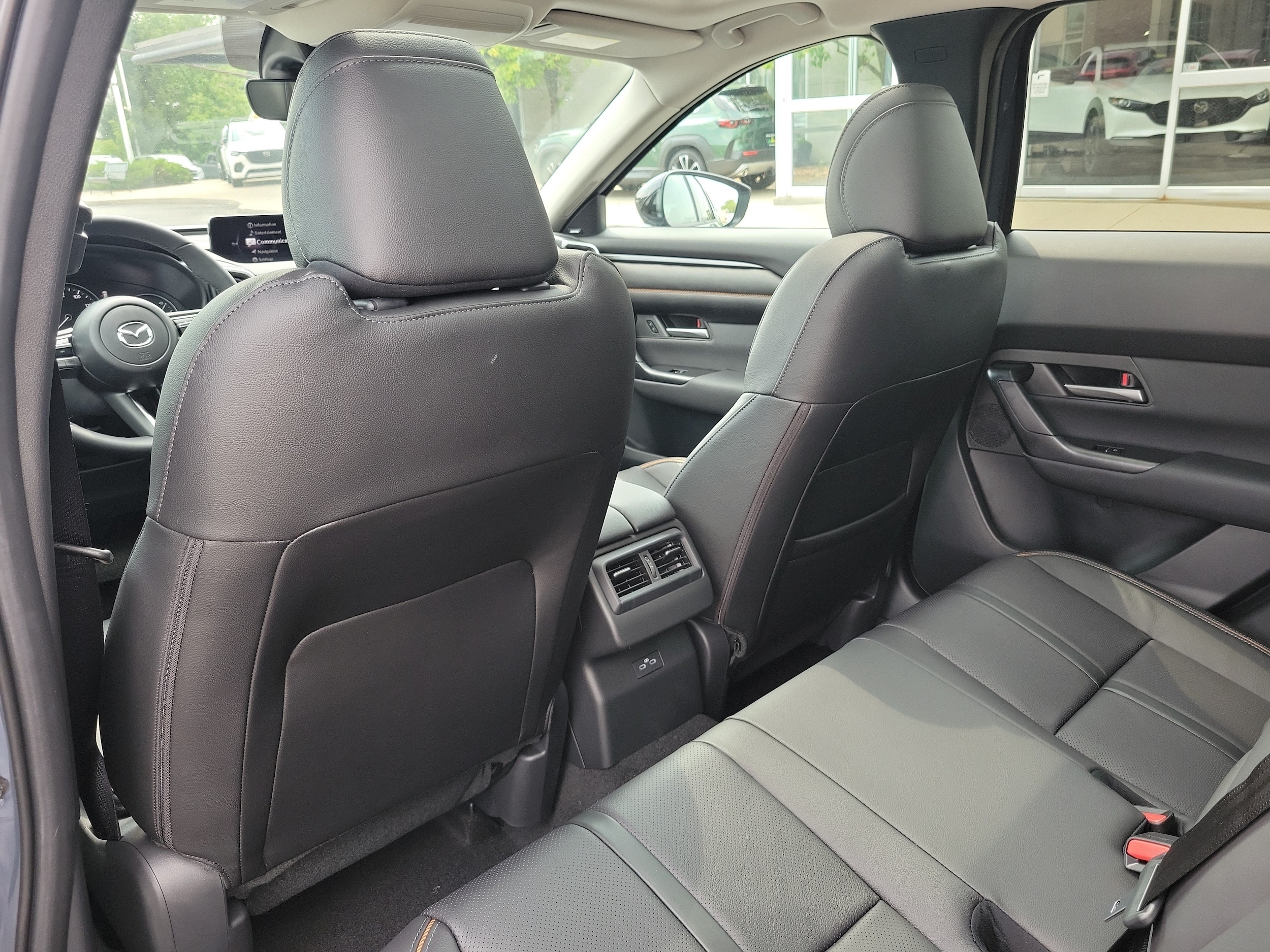 2026 Mazda CX-50 Premium - Photo 13