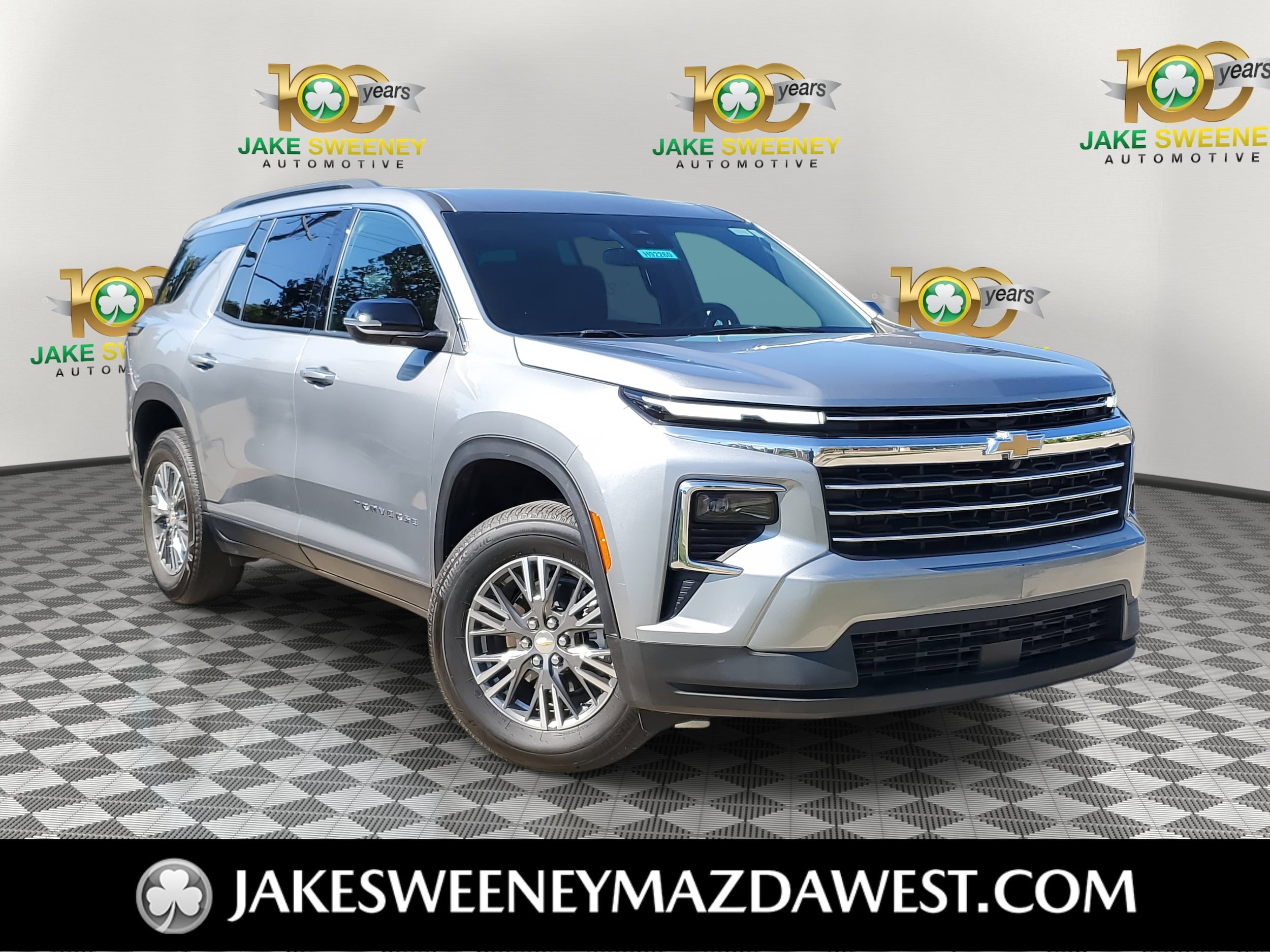 2025 Chevrolet Traverse LT's photo