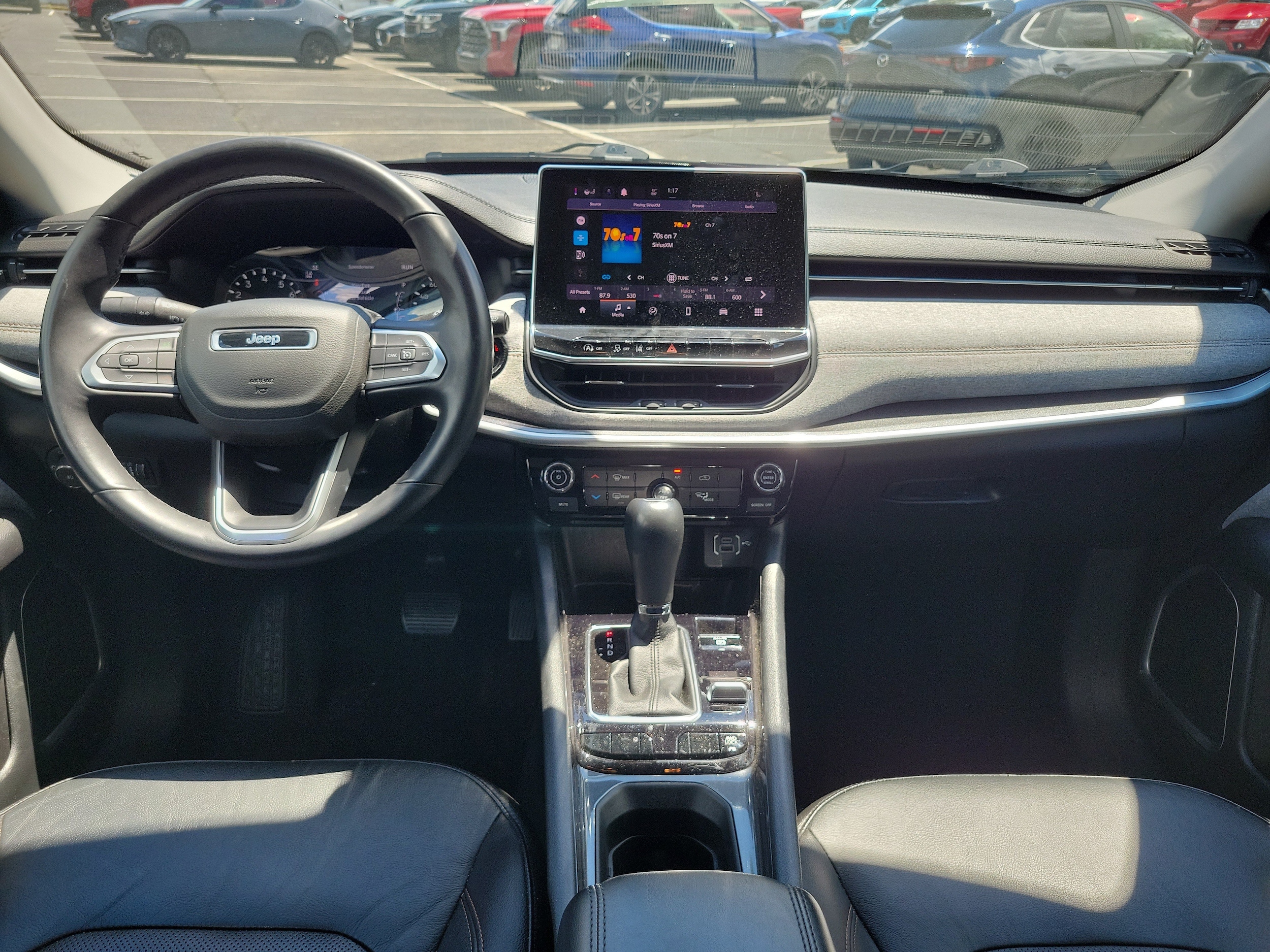 2022 Jeep Compass Latitude Lux - Photo 11