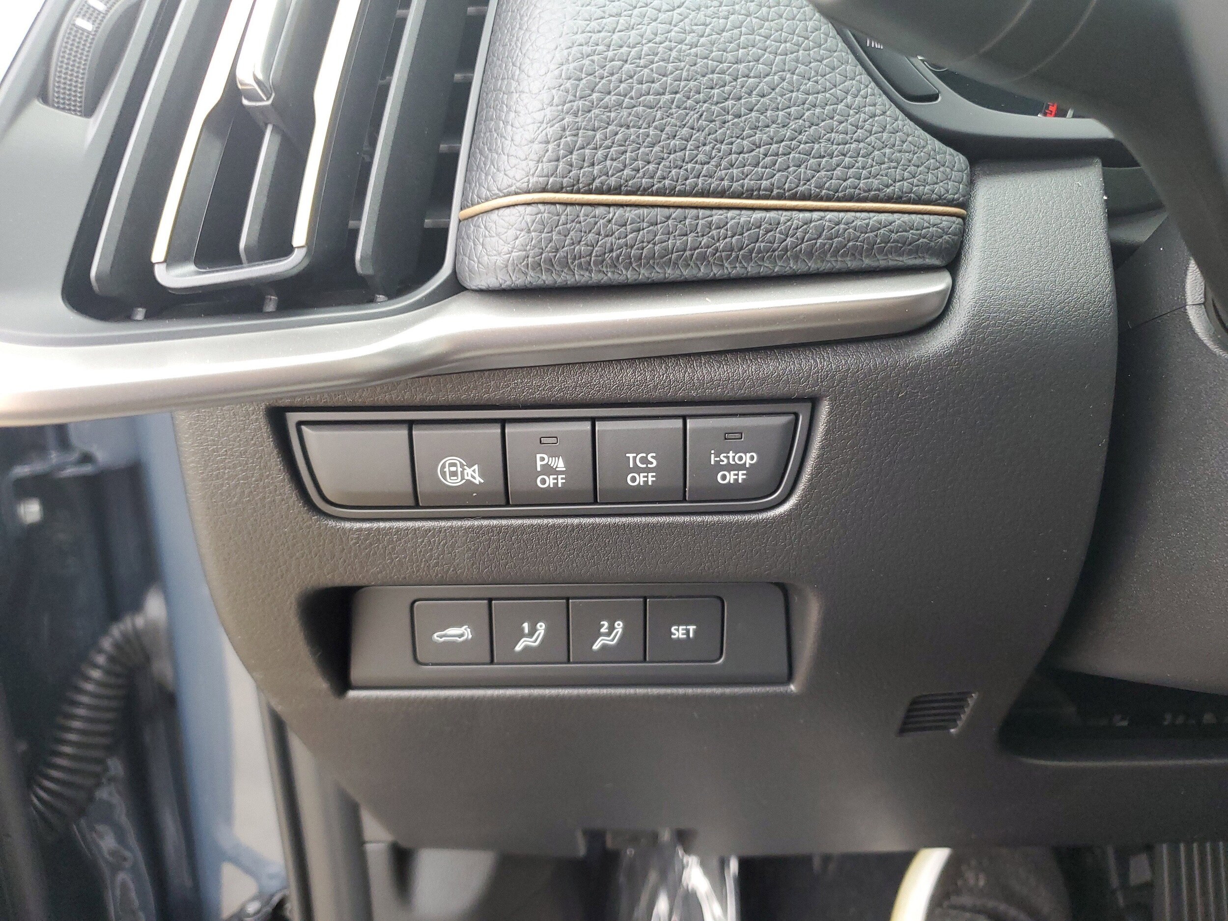 2026 Mazda CX-70 Preferred Package - Photo 17