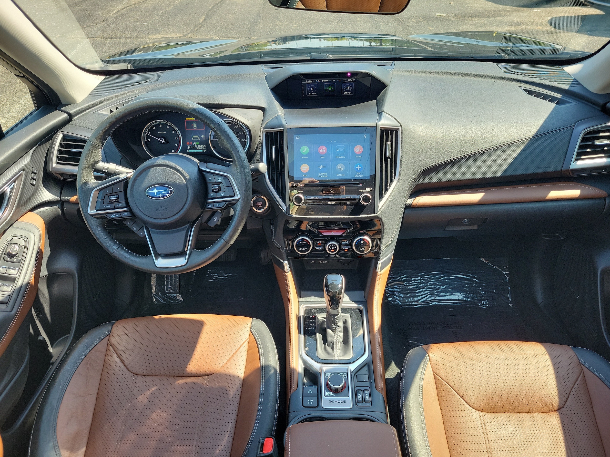 2023 Subaru Forester Touring - Photo 11
