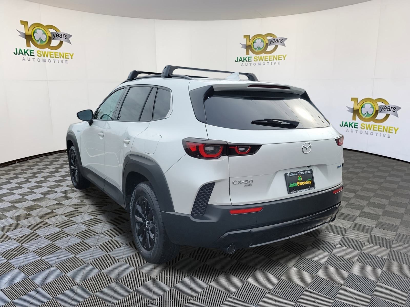 2025 Mazda CX-50 Premium - Photo 4
