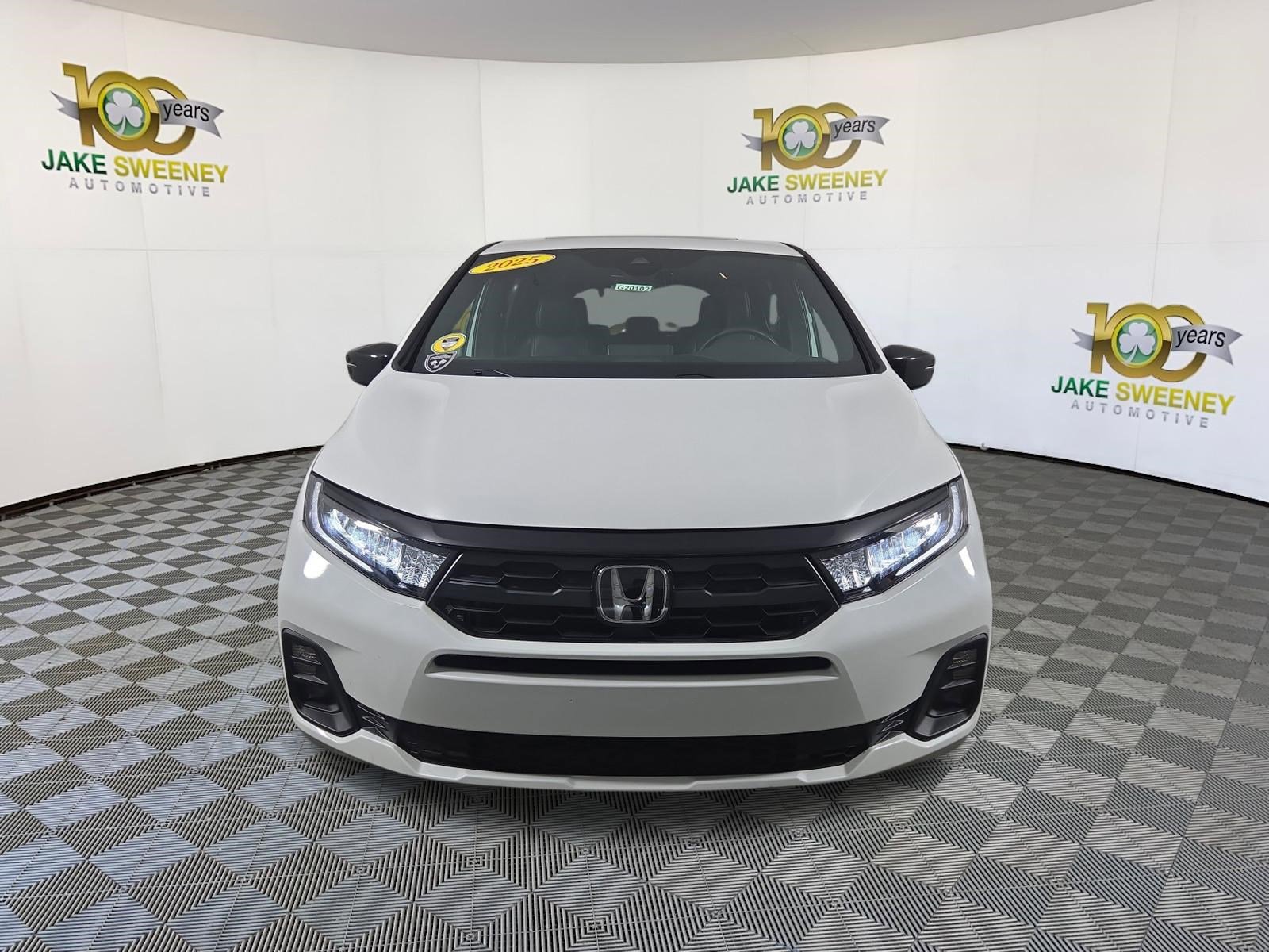 2025 Honda Odyssey 3