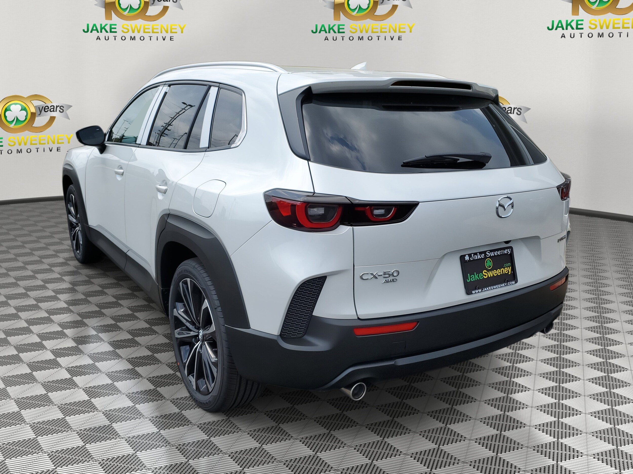 2025 Mazda CX-50 2.5 Premium Plus photo 3
