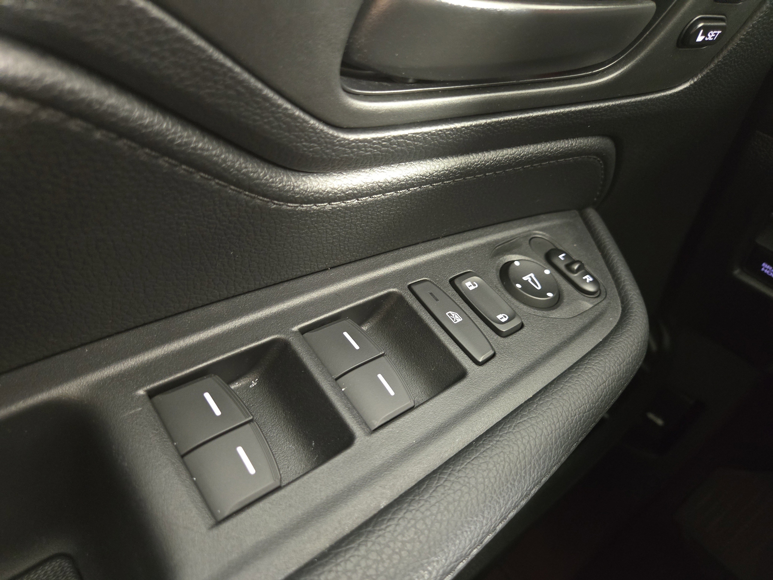 2025 Honda Odyssey 31