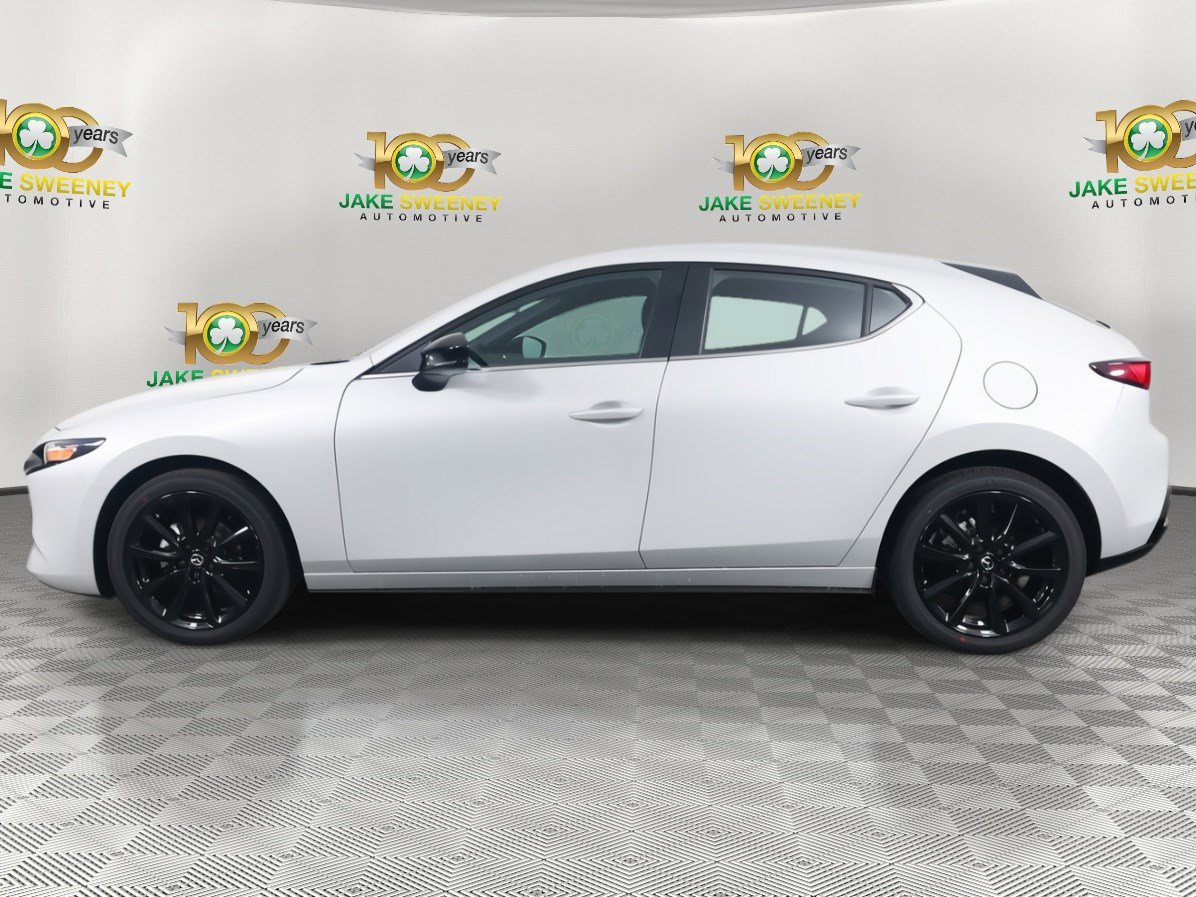 2025 Mazda Mazda3 Hatchback 2.5 Select Sport photo 3