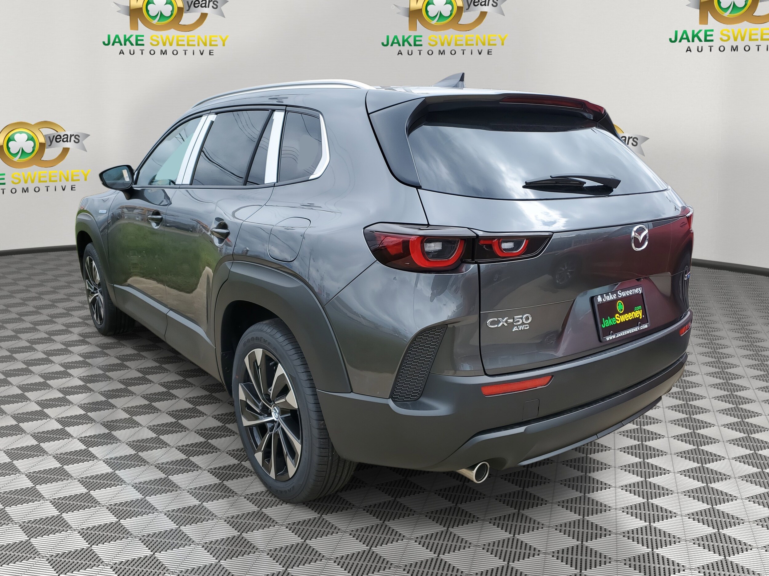 2025 Mazda CX-50 Premium Plus photo 3
