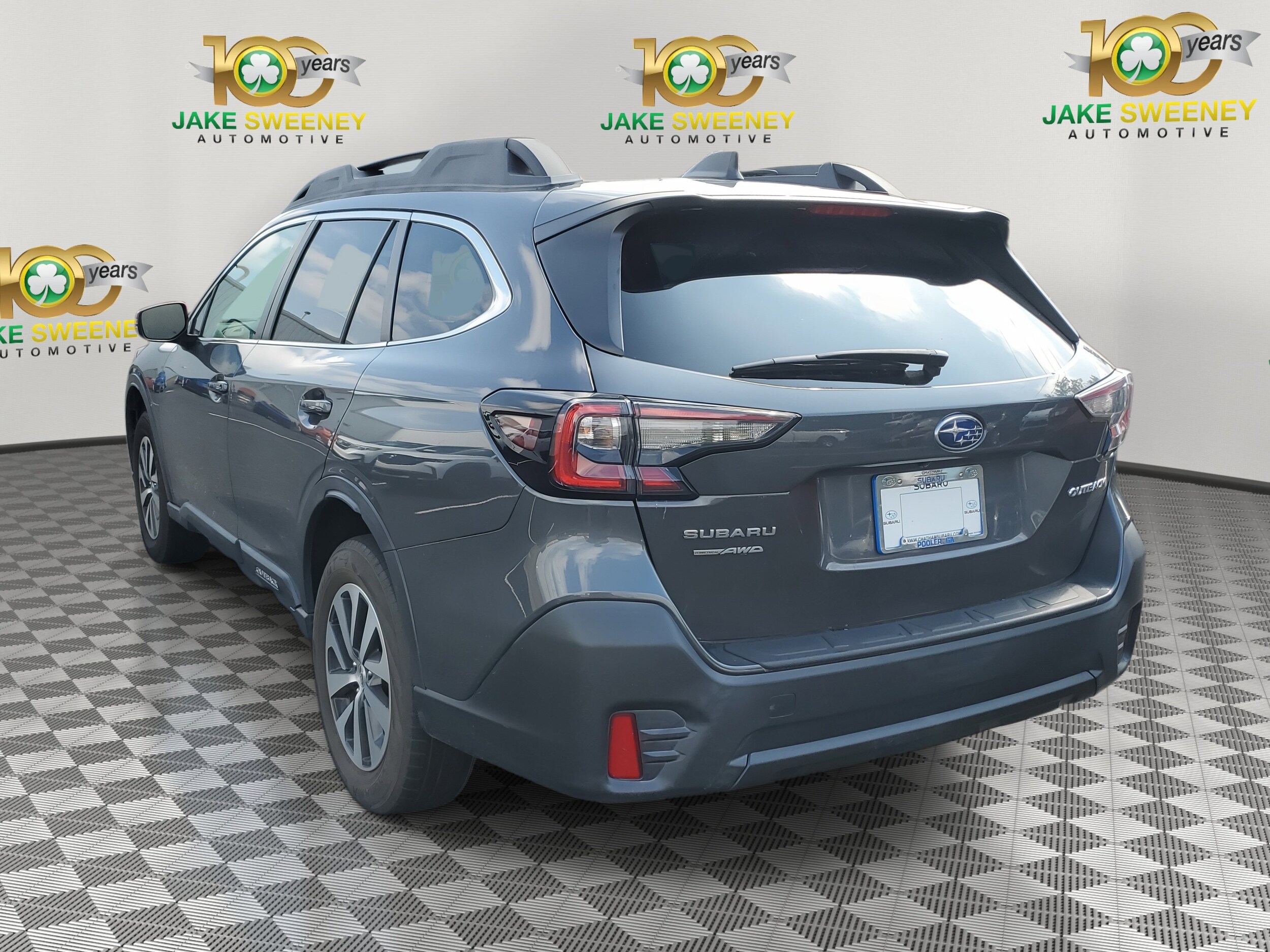 2022 Subaru Outback Premium photo 3