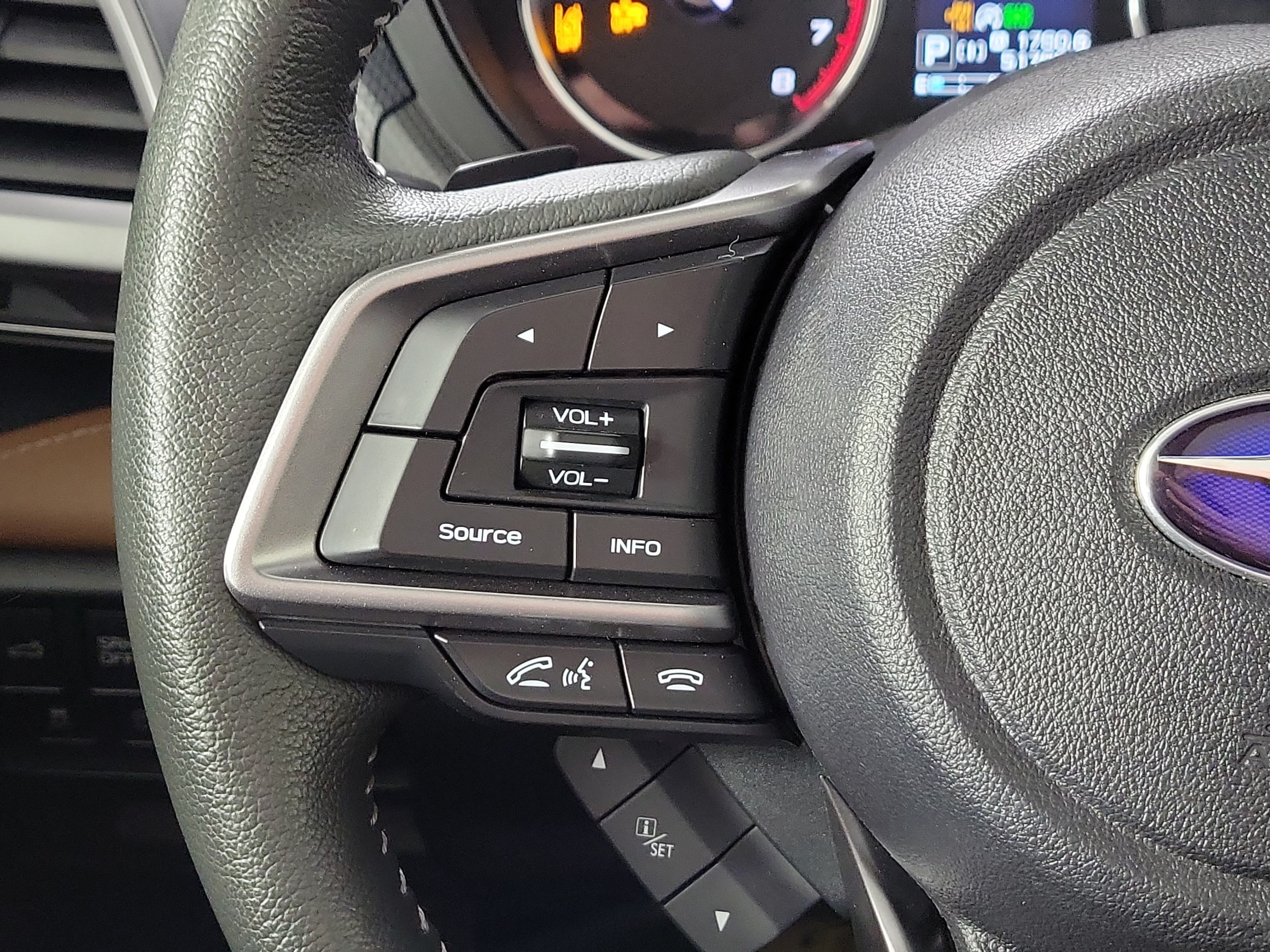 2023 Subaru Forester Touring - Photo 15
