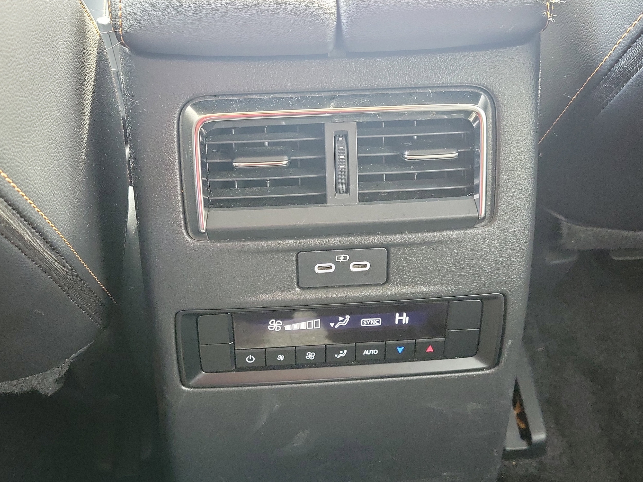 2024 Mazda CX-90 Premium Package - Photo 14