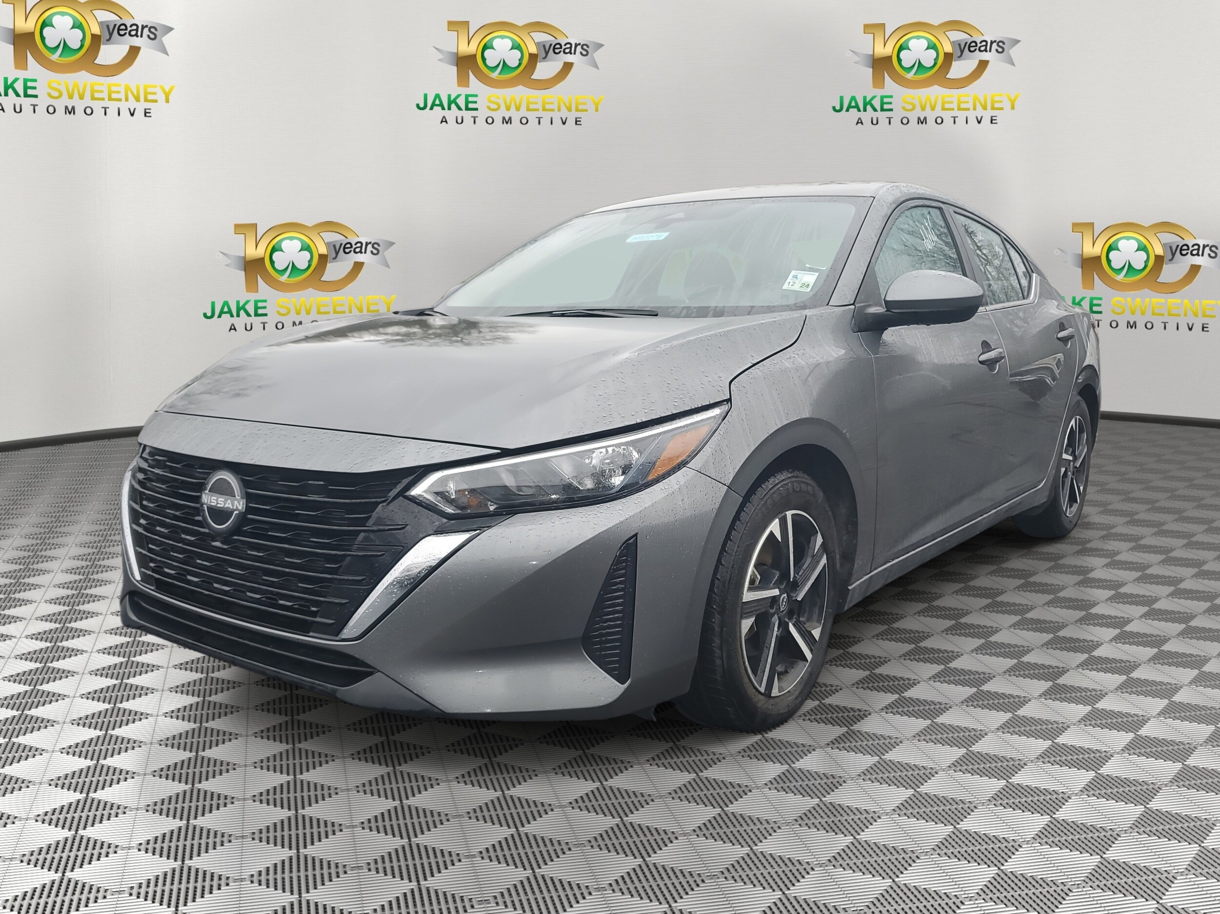 2024 Nissan Sentra SV photo 2