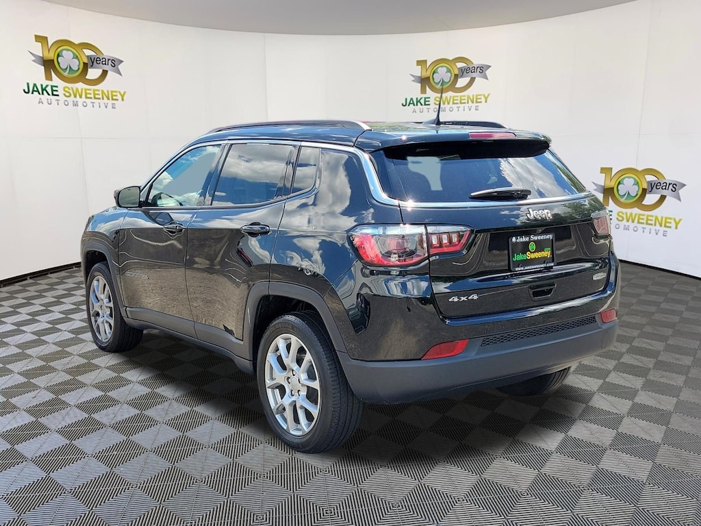 Used 2022 Jeep Compass Latitude Lux SUV