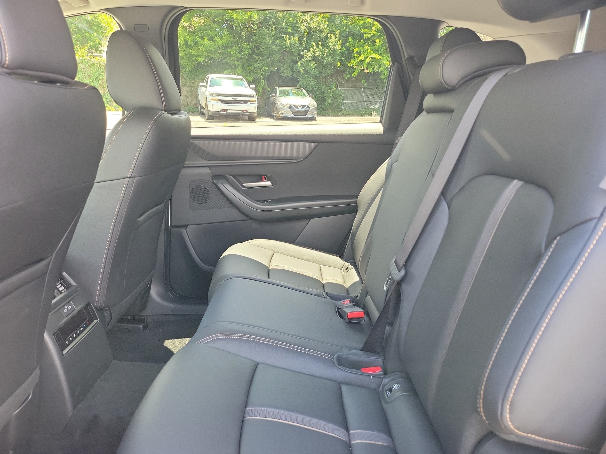 2026 Mazda CX-90 Select Package - Photo 13