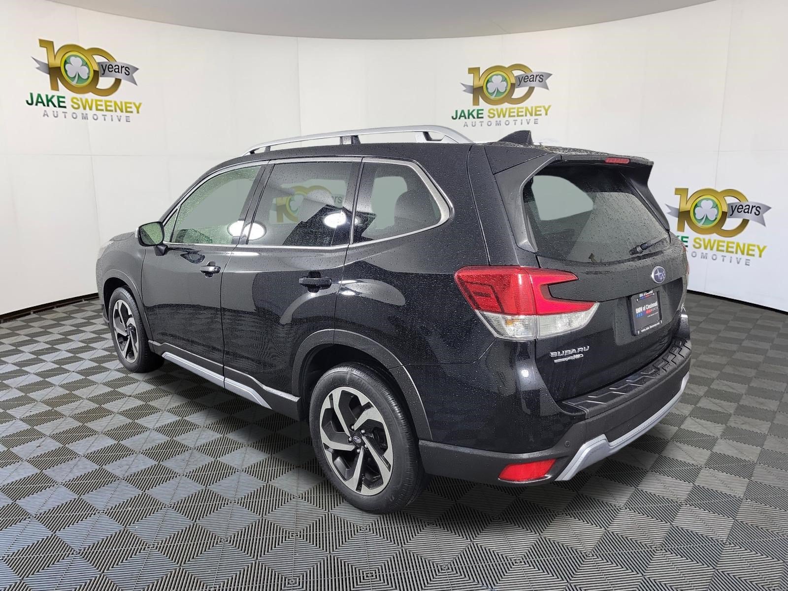 2023 Subaru Forester Touring - Photo 6