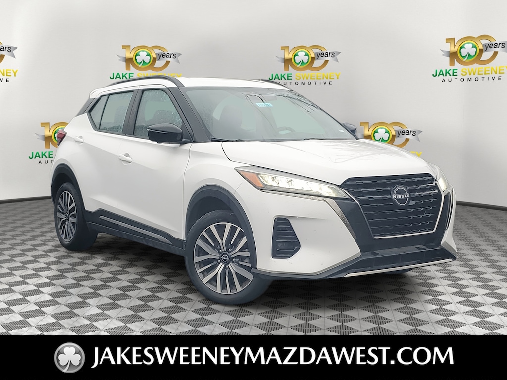 Used 2024 Nissan Kicks SR SUV