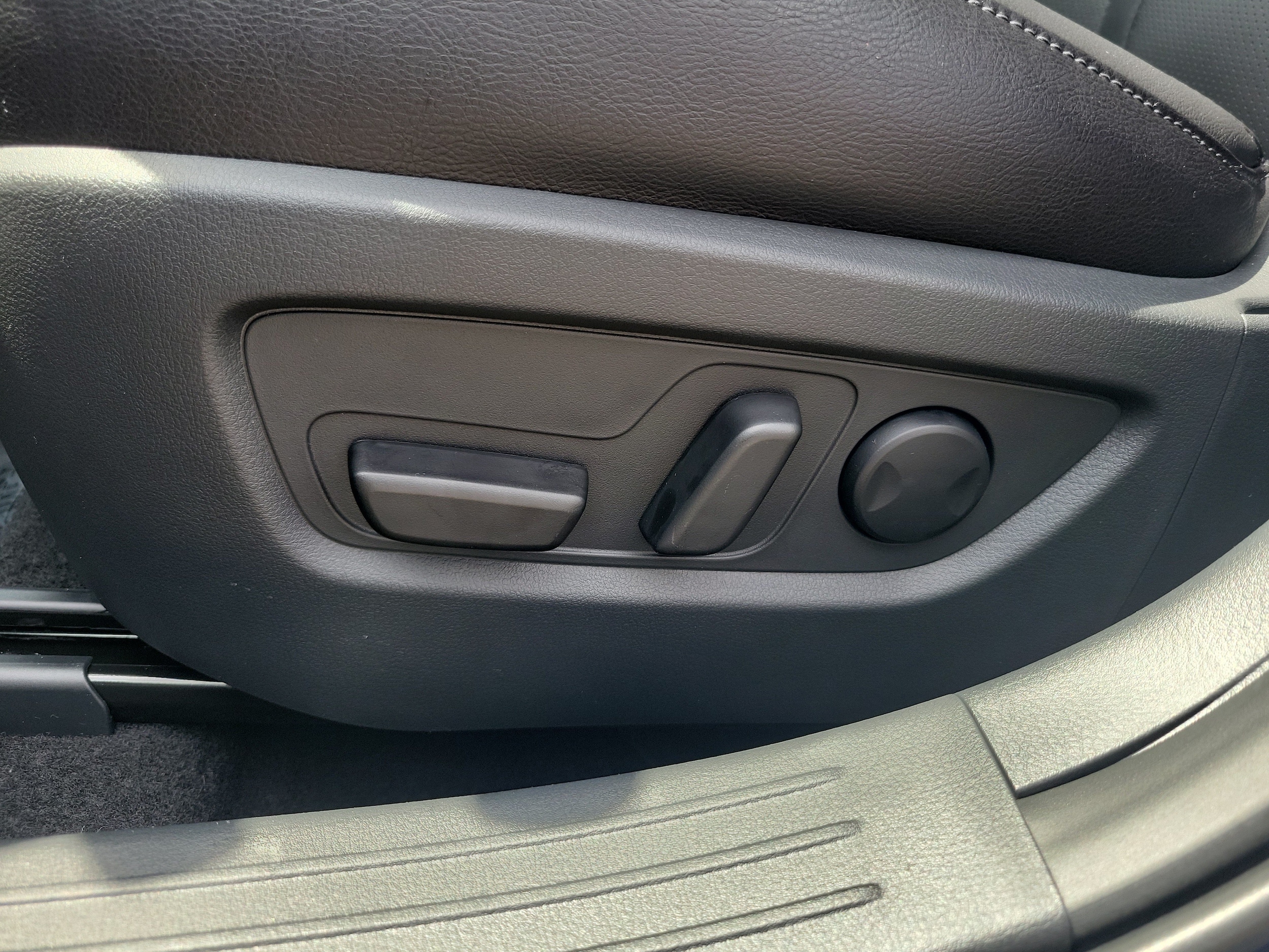 2026 Mazda CX-50 Premium - Photo 17
