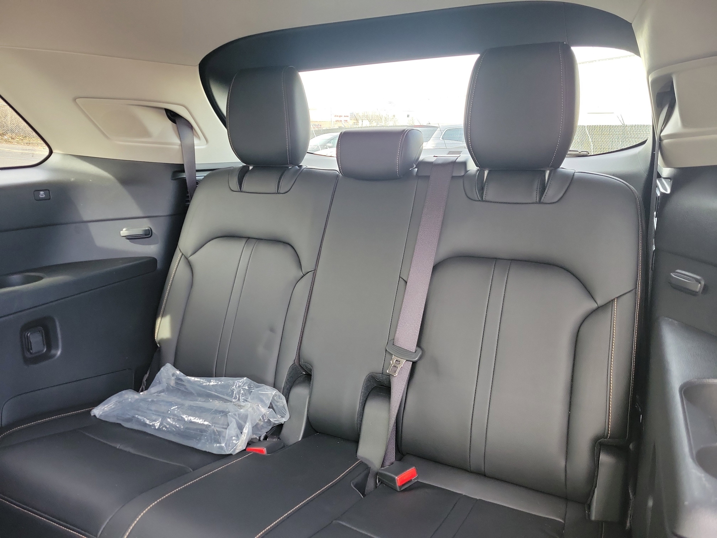 2024 Mazda CX-90 Premium Package - Photo 17