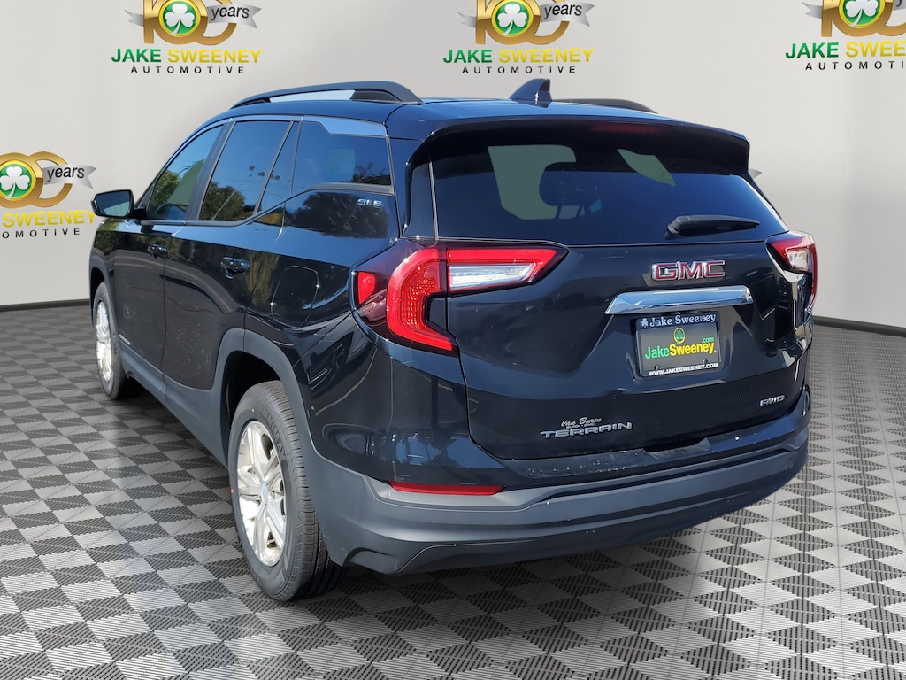 Used 2022 GMC Terrain SLE SUV