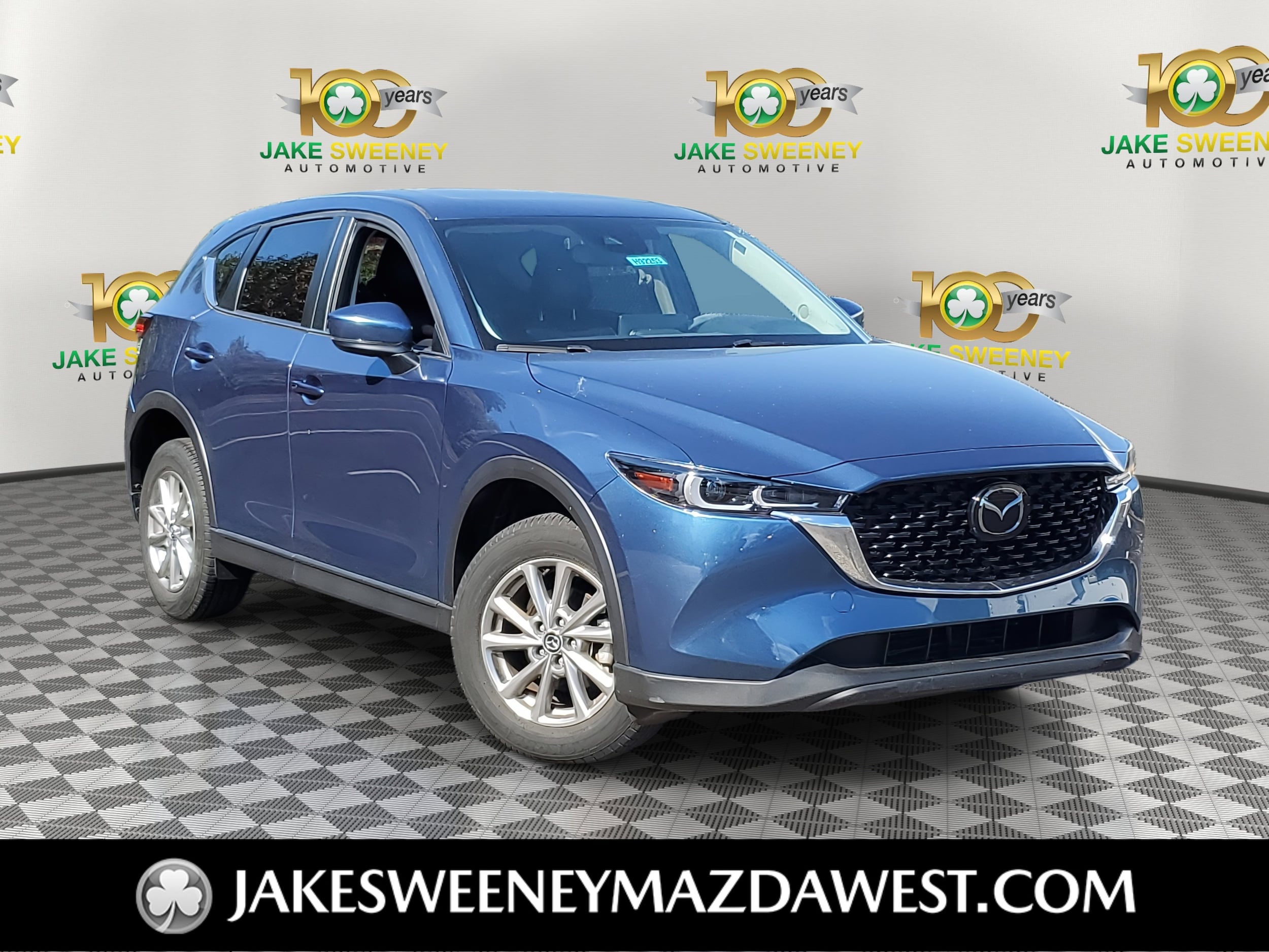 2023 Mazda CX-5 S Preferred package's photo
