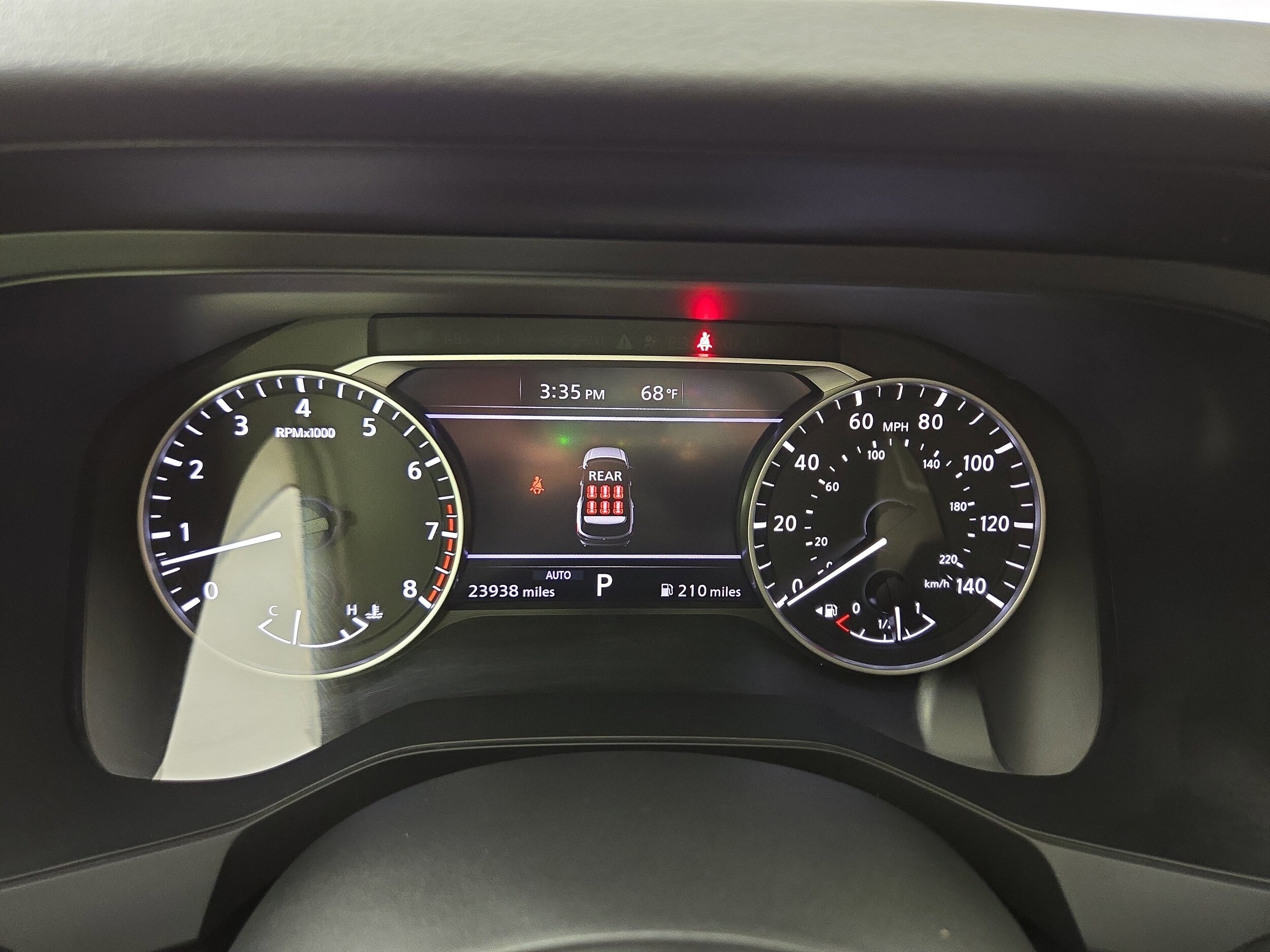2024 Nissan Pathfinder S - Photo 17