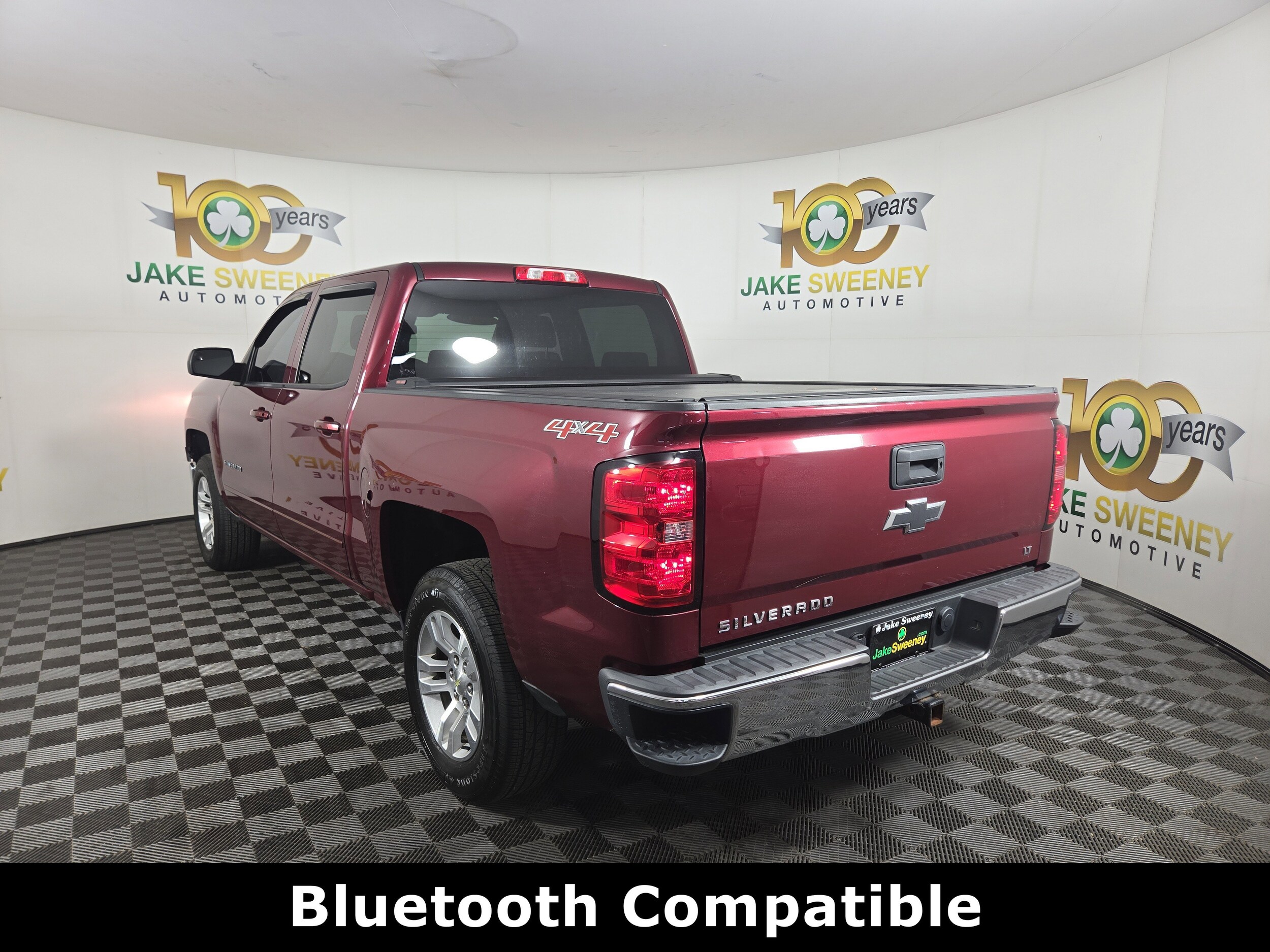 2015 Chevrolet Silverado 1500 LT photo 3