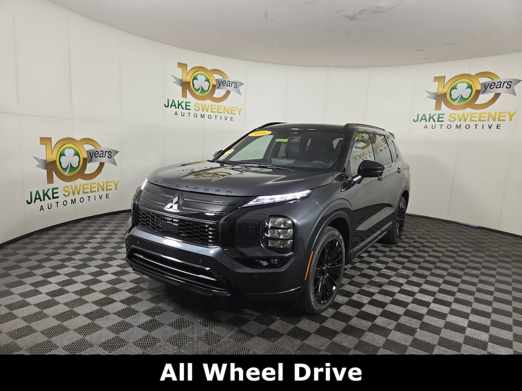 New 2026 Mitsubishi Outlander Black Edition SUV