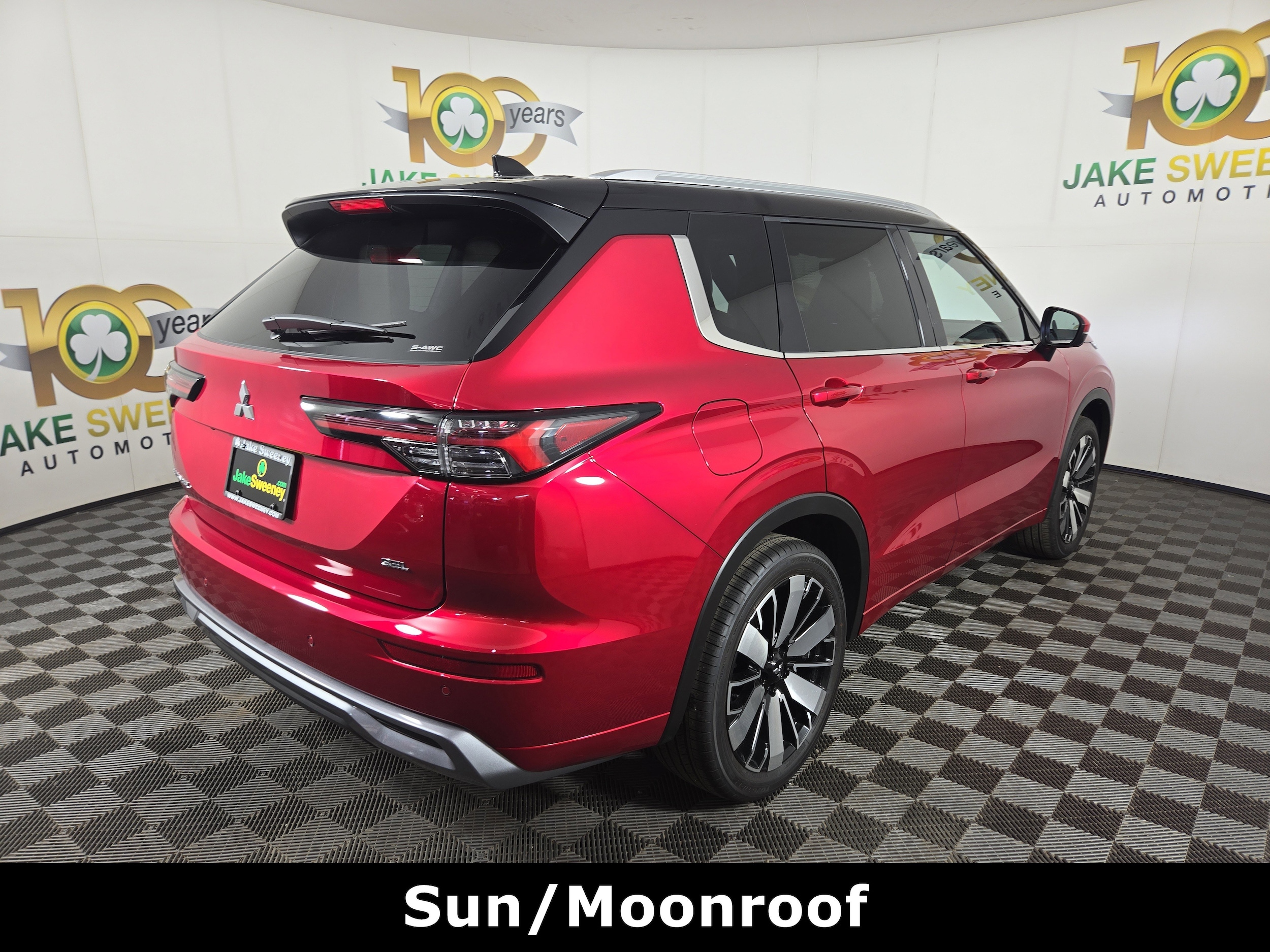 2025 Mitsubishi Outlander SEL - Photo 10