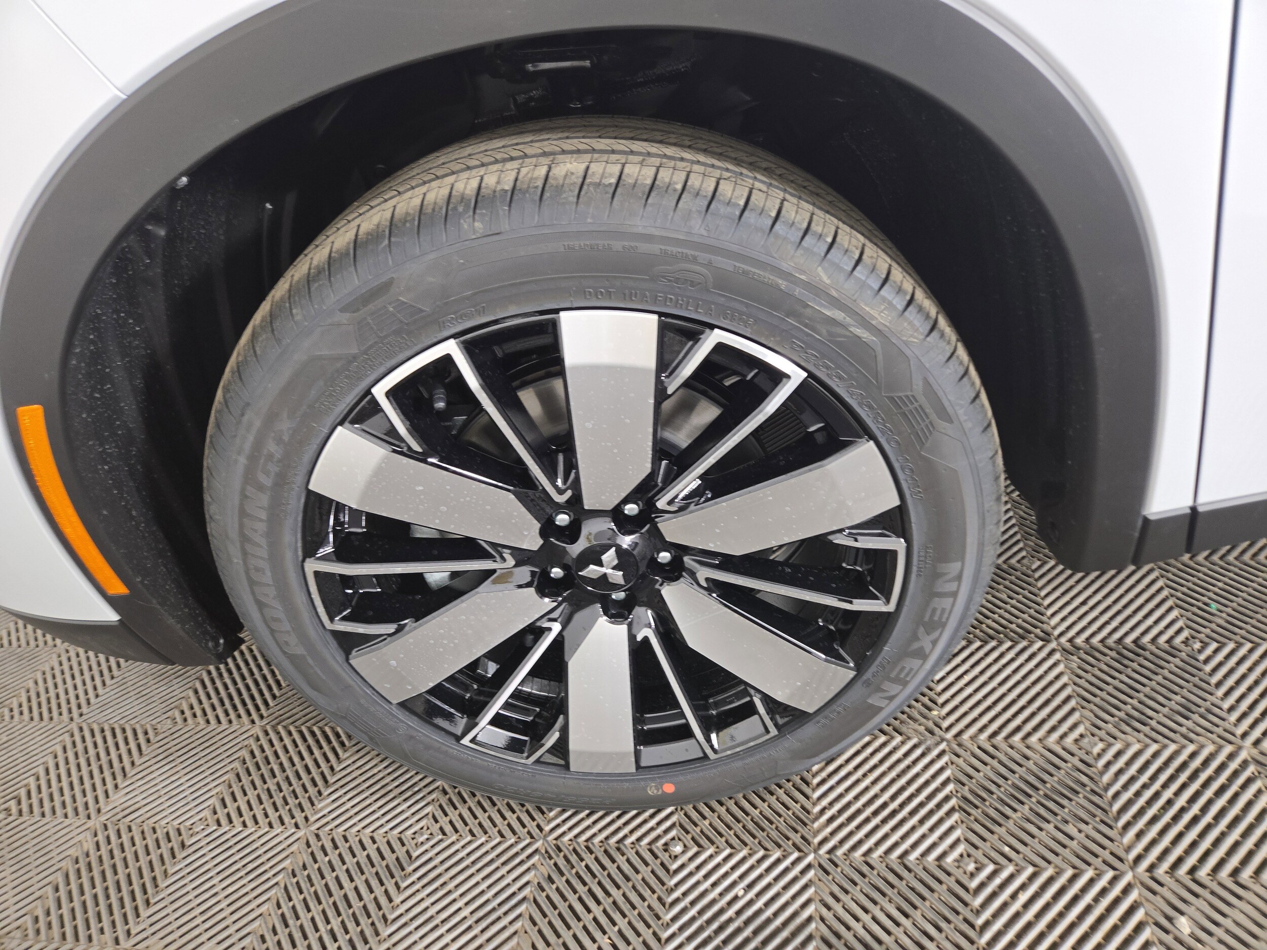 2026 Mitsubishi Outlander SE - Photo 37