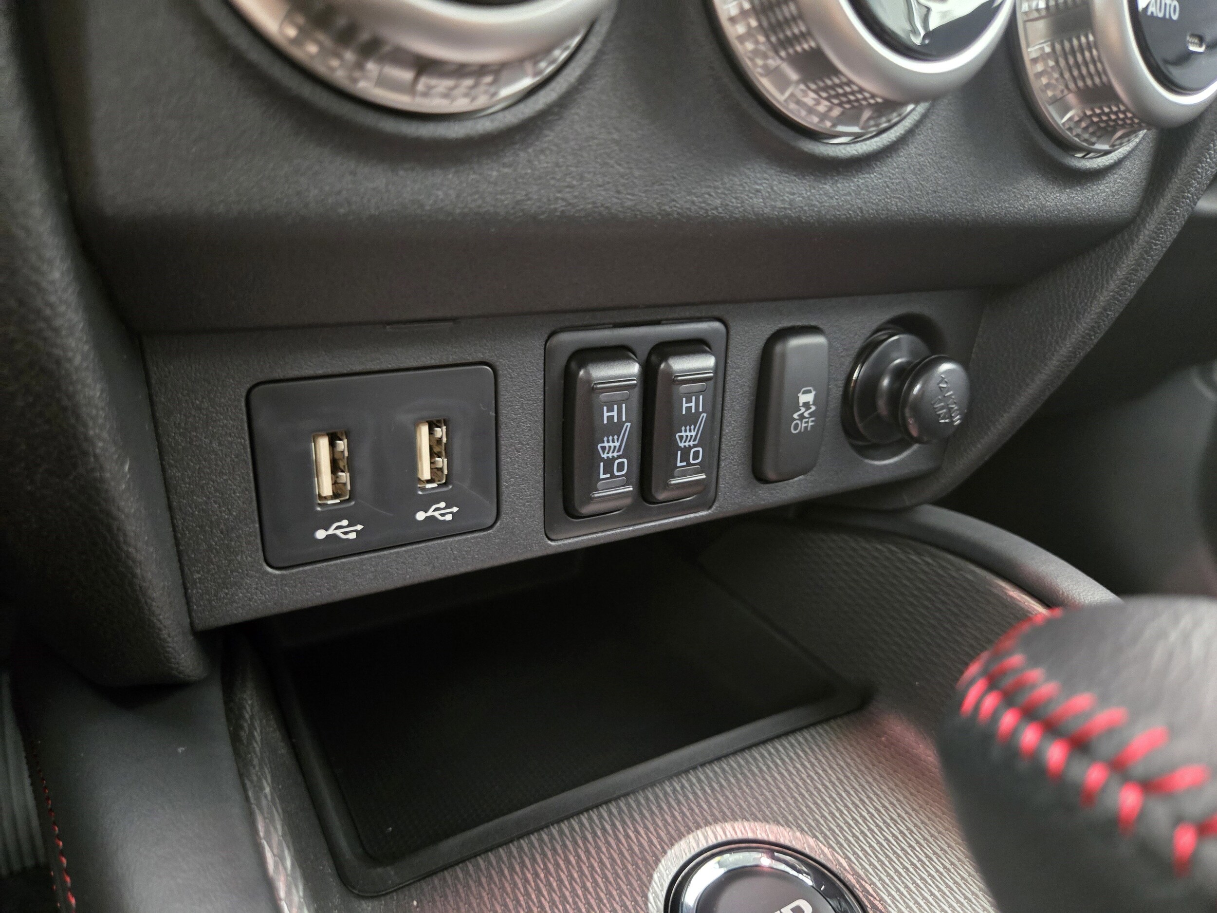 2025 Mitsubishi Outlander Sport LE - Photo 25