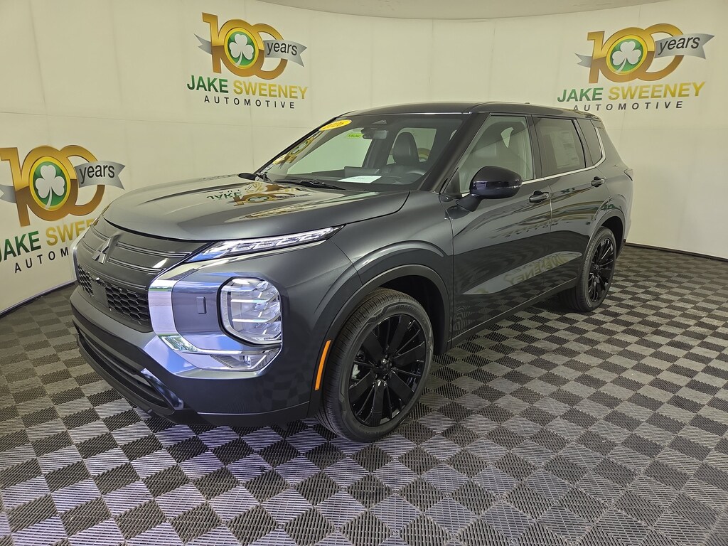 New 2026 Mitsubishi Outlander LE SUV