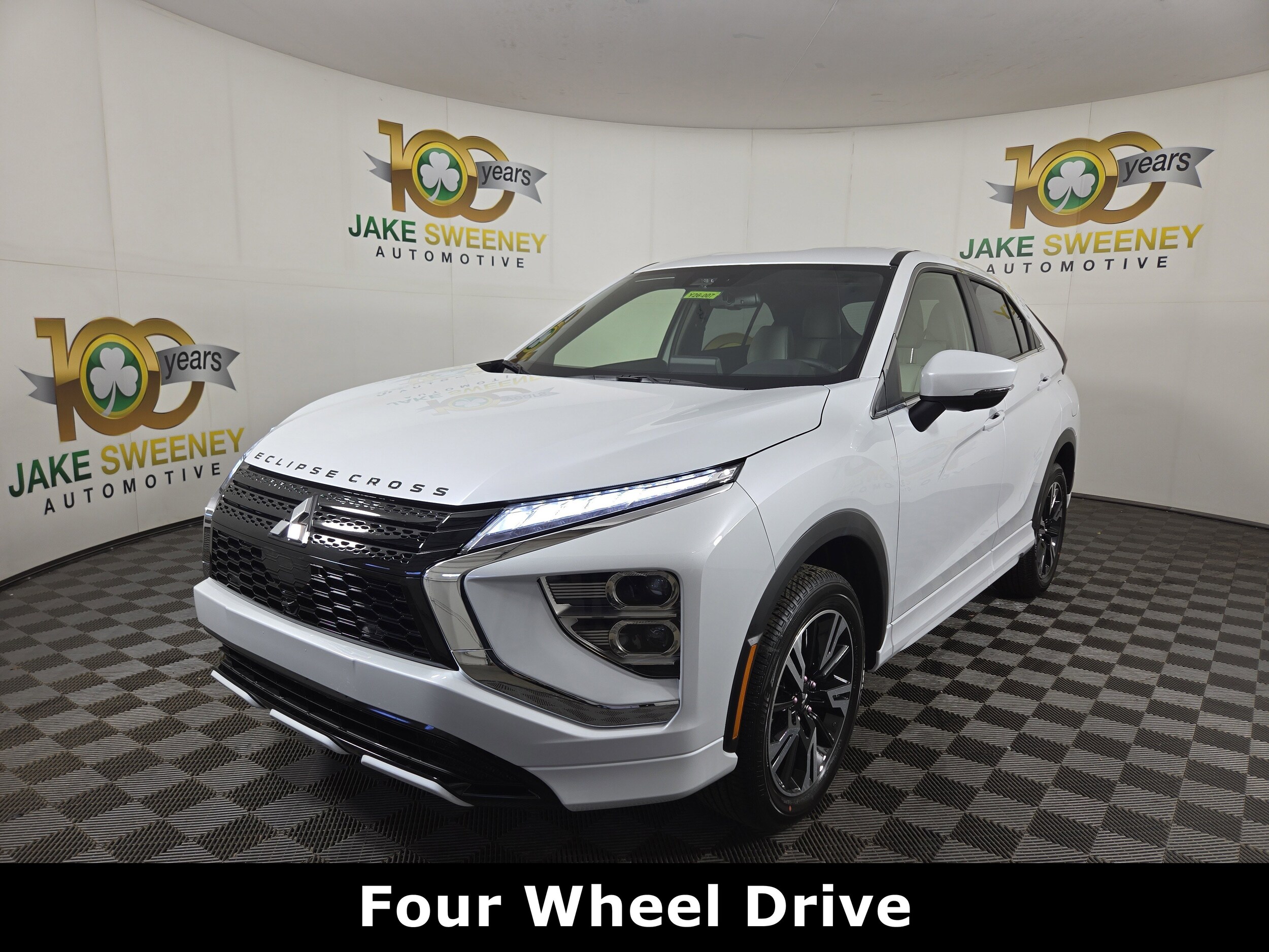 2026 Mitsubishi Eclipse Cross SEL photo 3