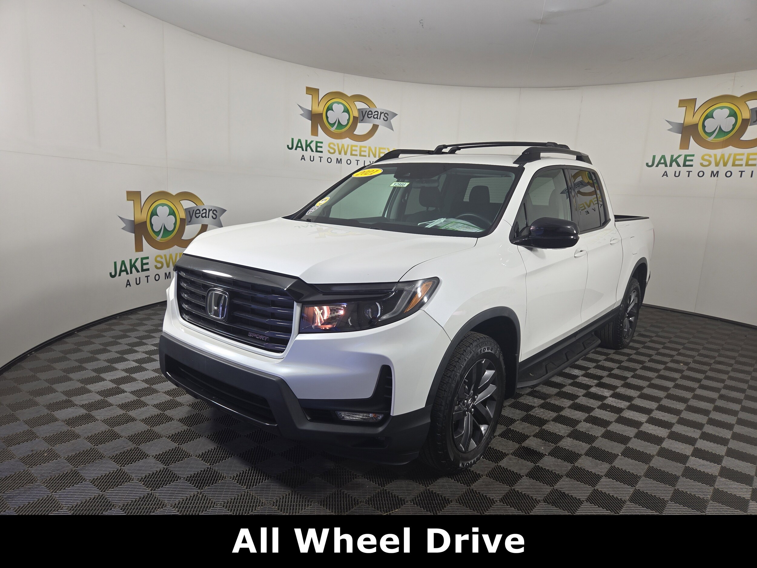 2021 Honda Ridgeline Sport photo 3