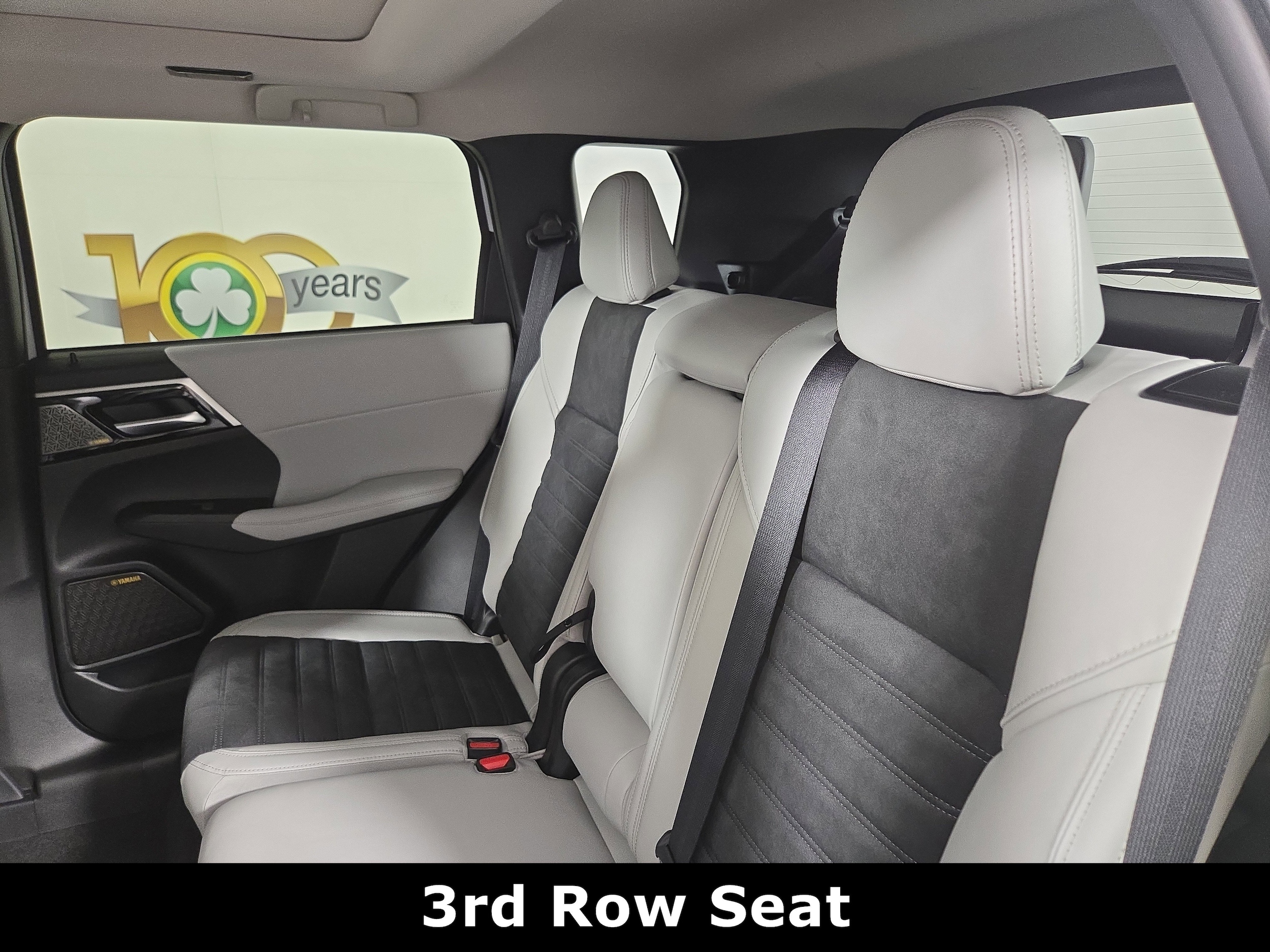 2026 Mitsubishi Outlander SE - Photo 13